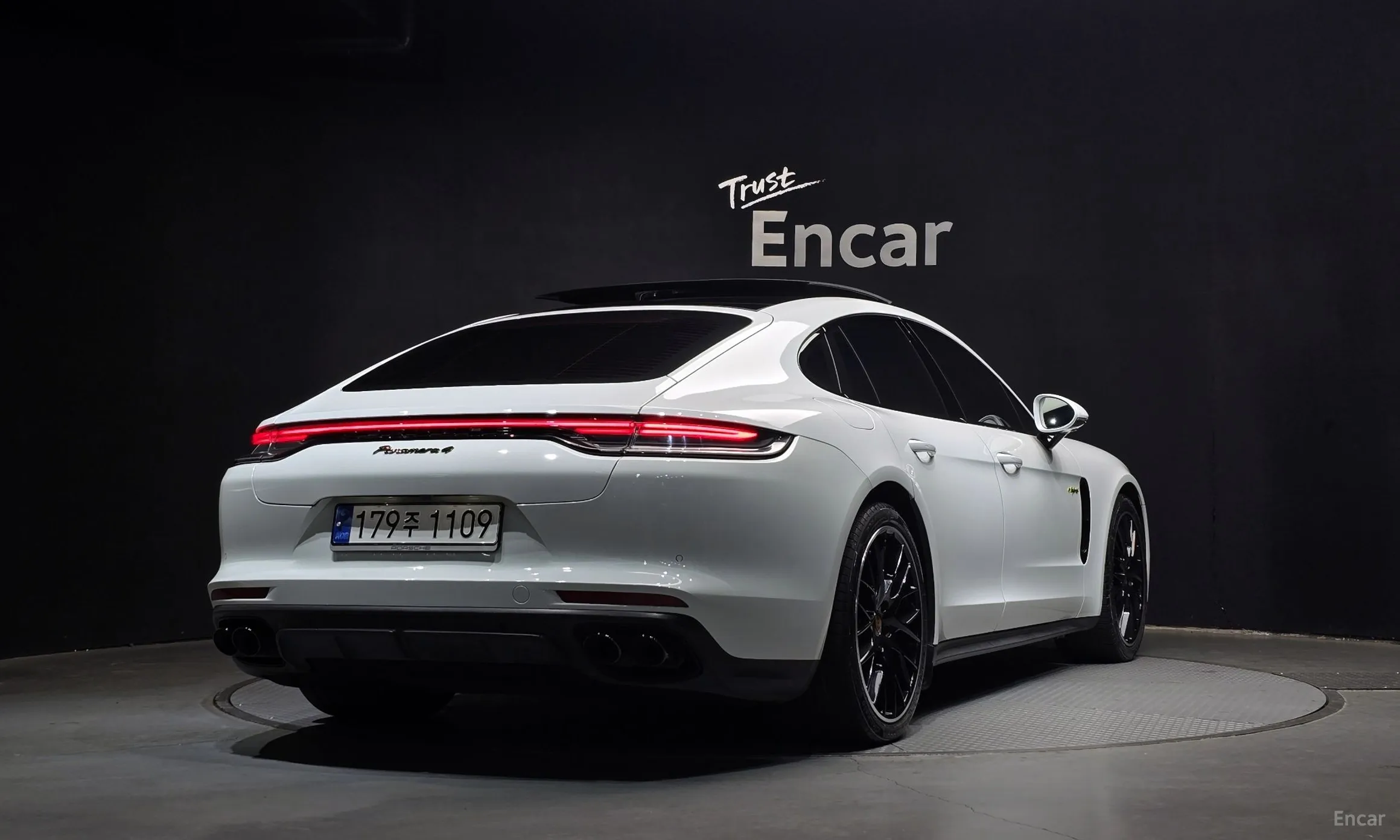 Porsche Panamera (971)