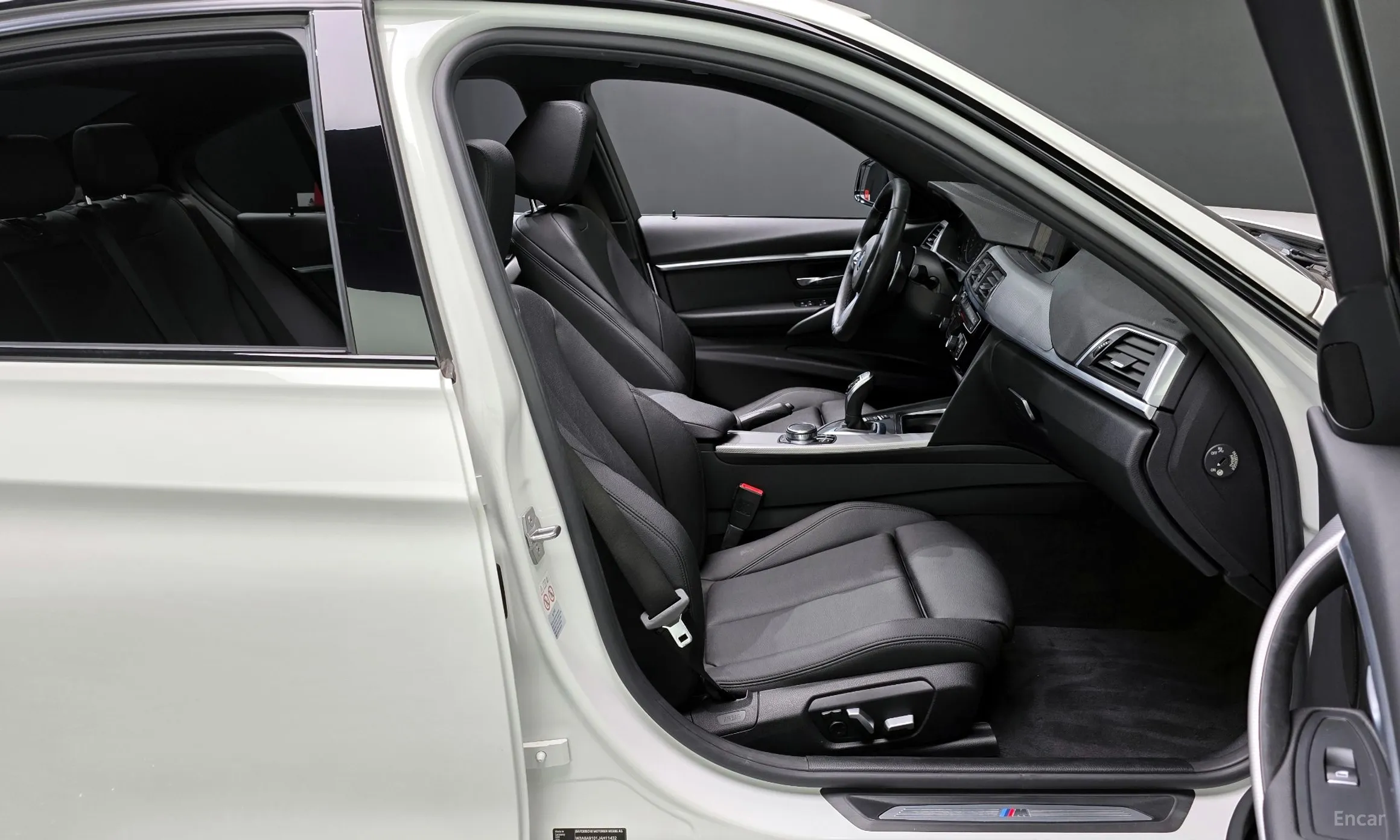 BMW 3 Series (F30) превью 10
