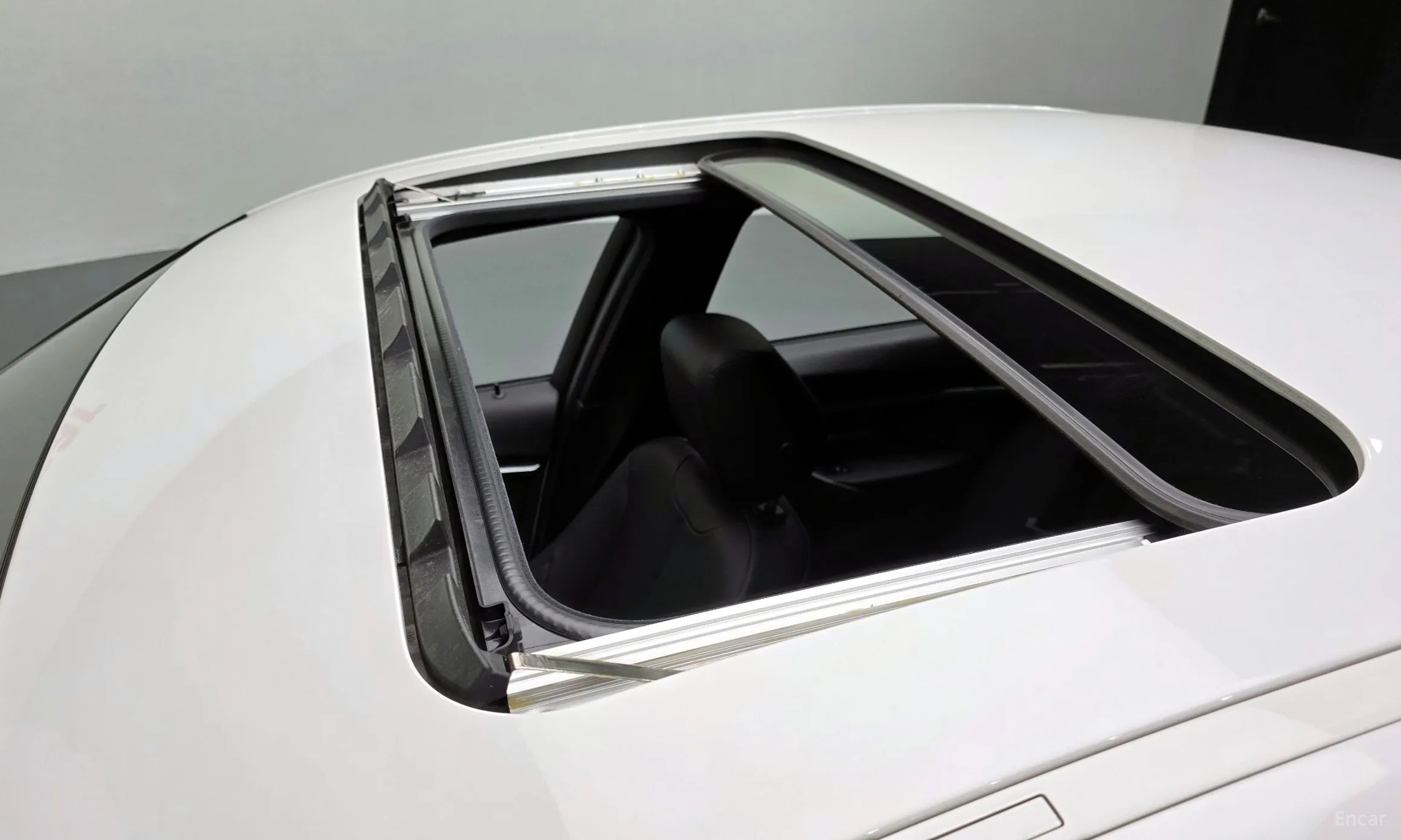 BMW 3 Series (F30) превью 19
