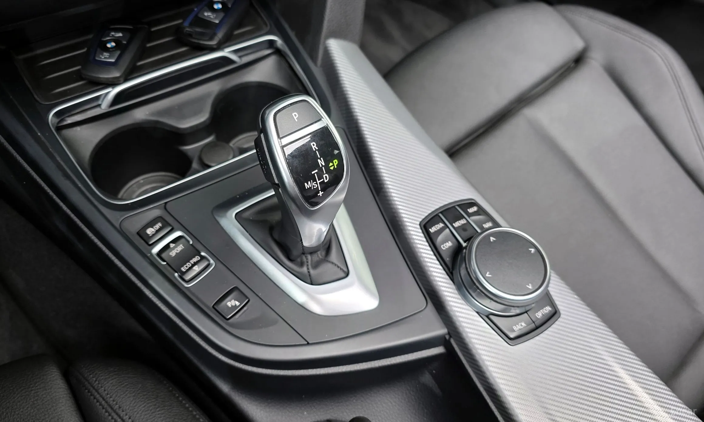 BMW 3 Series (F30) превью 9