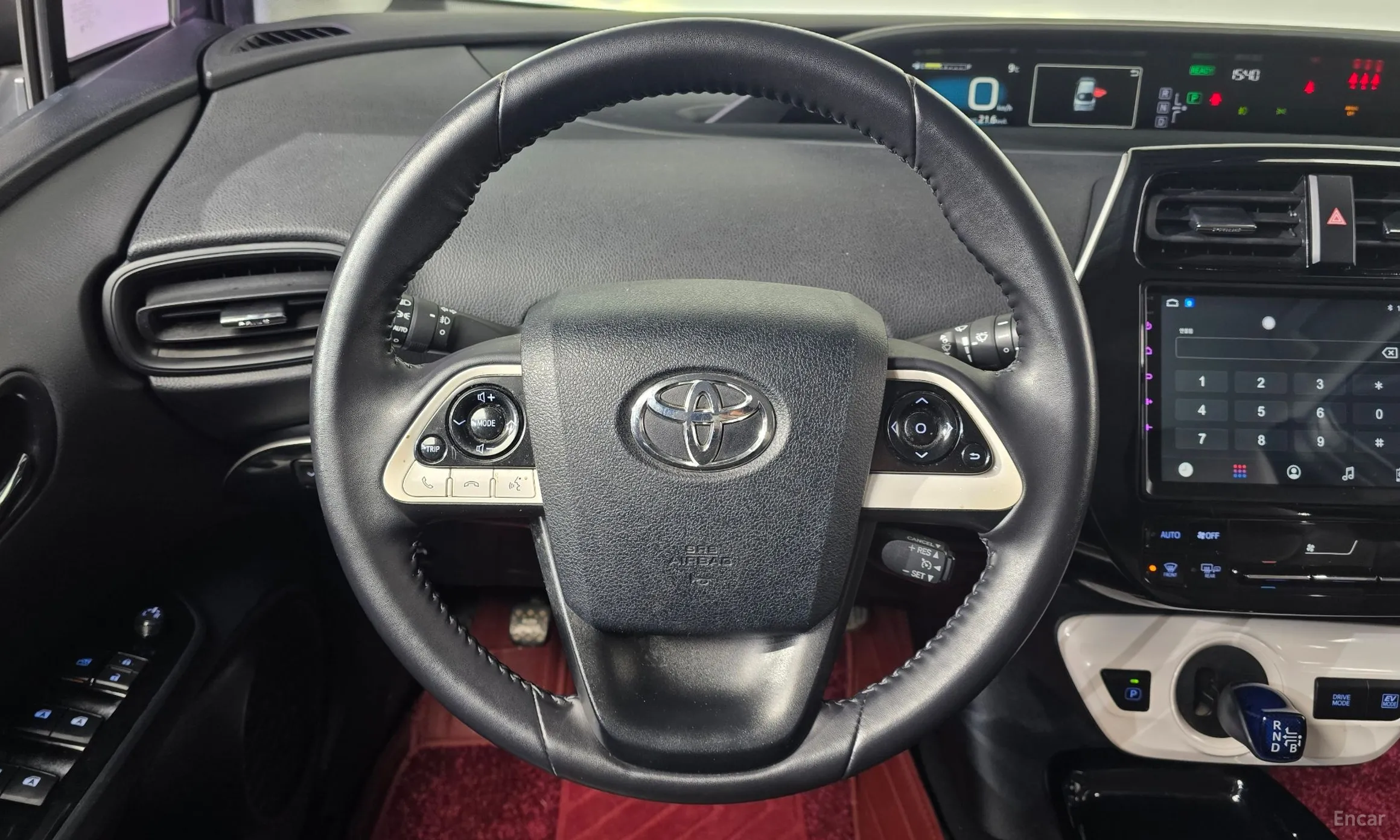 Toyota Prius 4th Generation превью 13