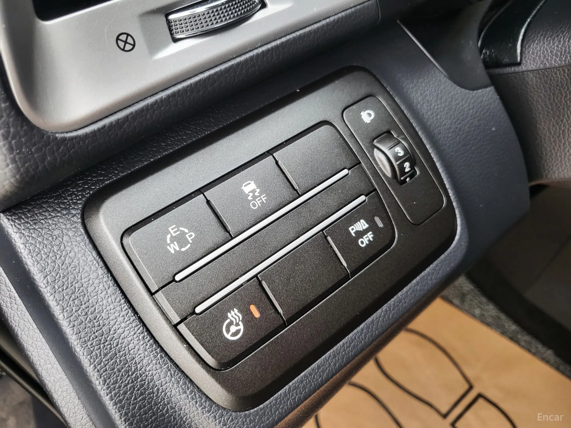 KG Mobility (SsangYong) Tivoli, Lazio превью 14