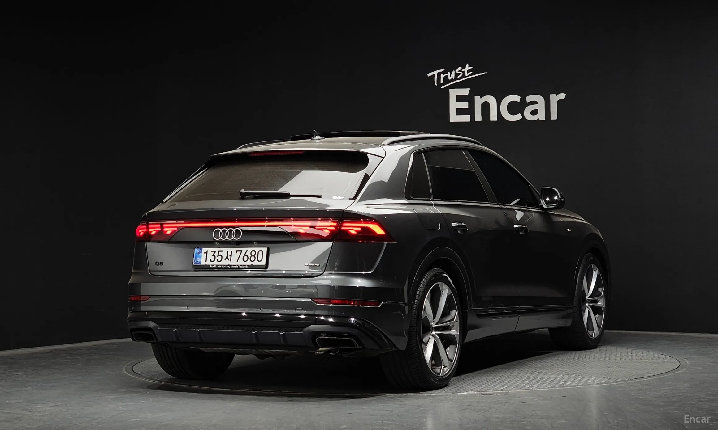 Audi Q8 (4M)