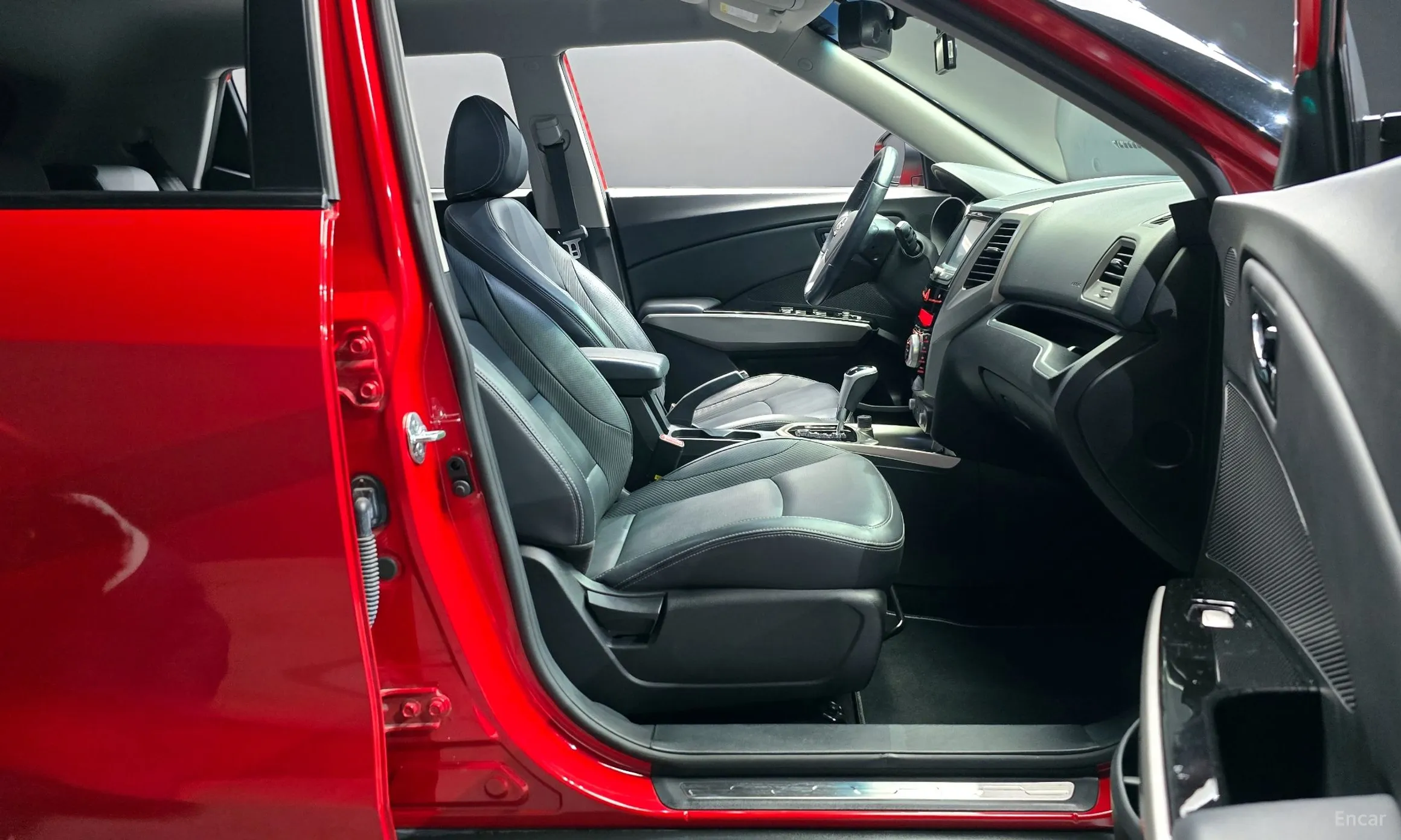 KG Mobility (SsangYong) Tivoli, Lazio превью 10