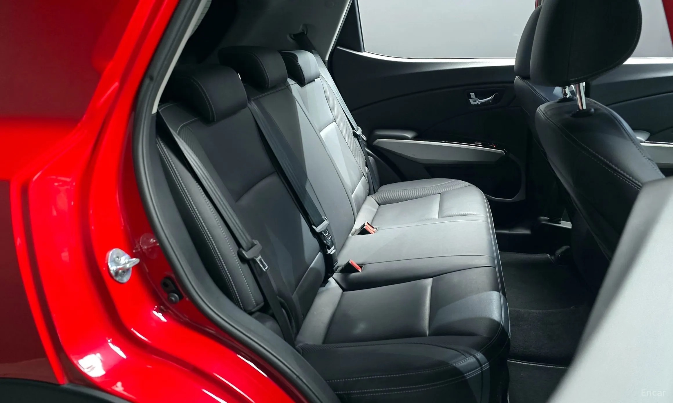 KG Mobility (SsangYong) Tivoli, Lazio превью 12