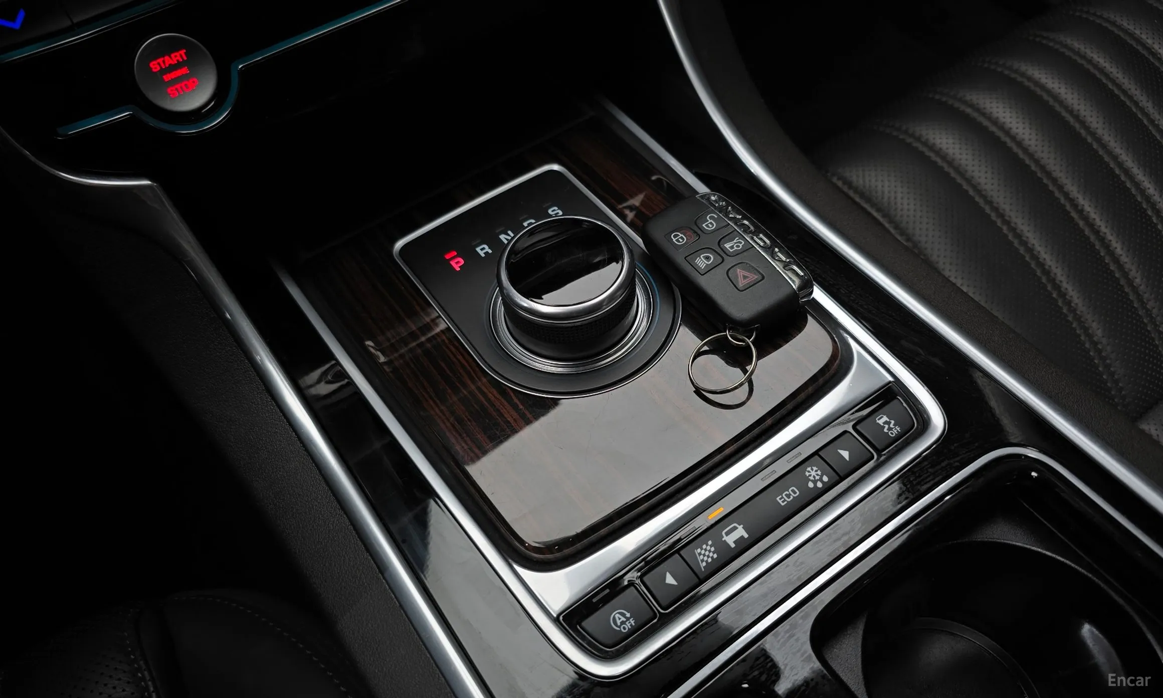 Jaguar XF (x260) превью 9