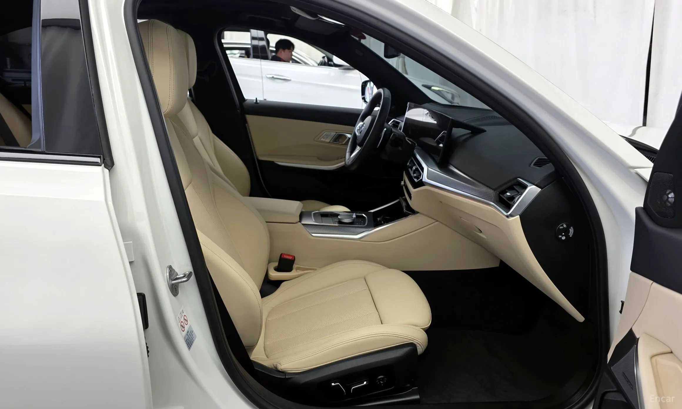 BMW 3 Series (G20) превью 11