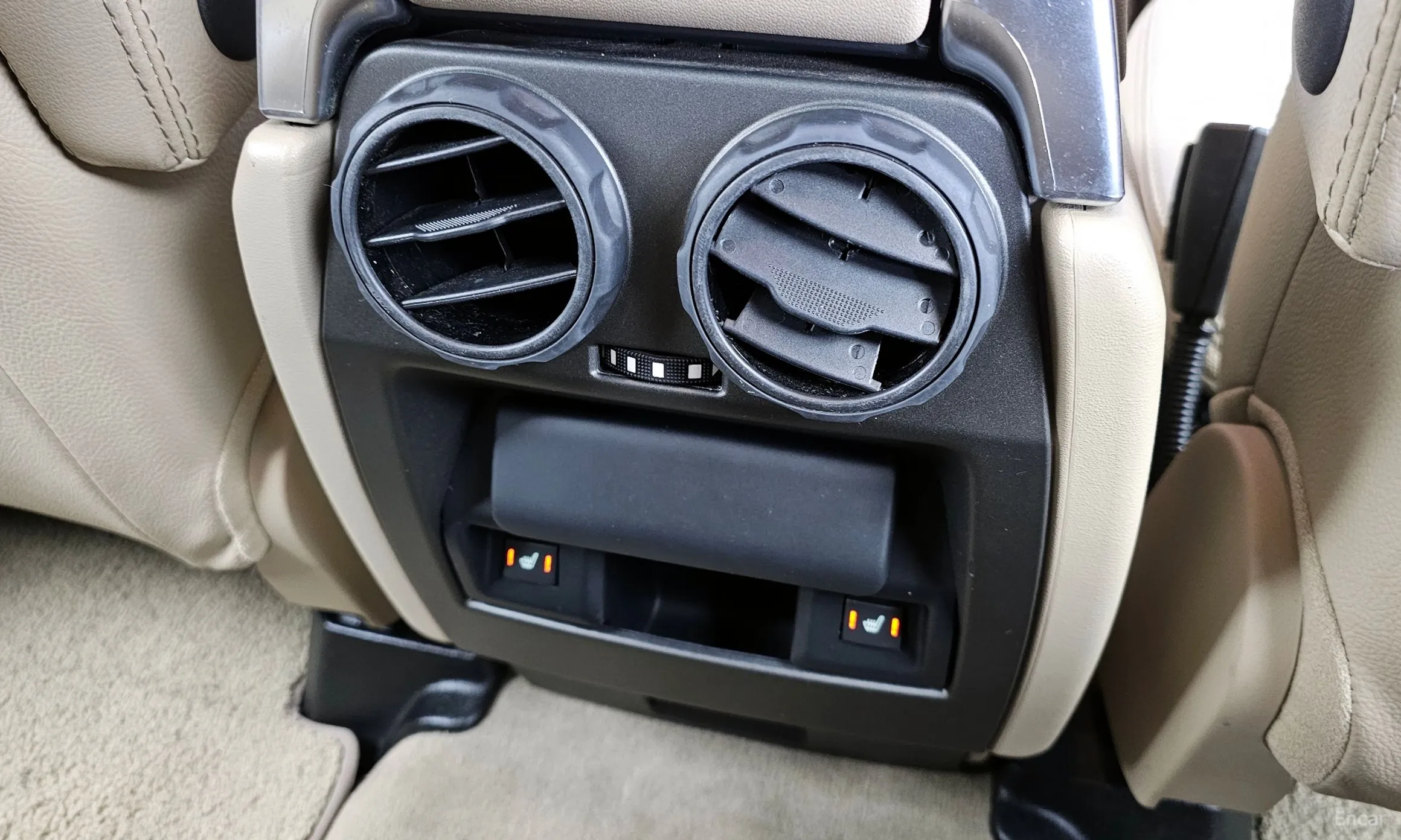 Land Rover Discovery 4 превью 19