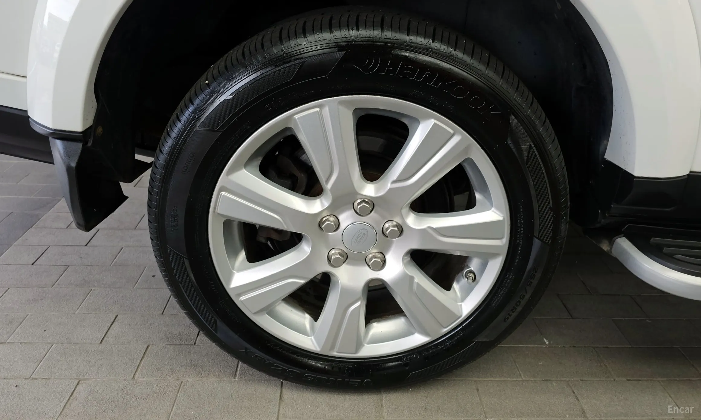 Land Rover Discovery 4 превью 5