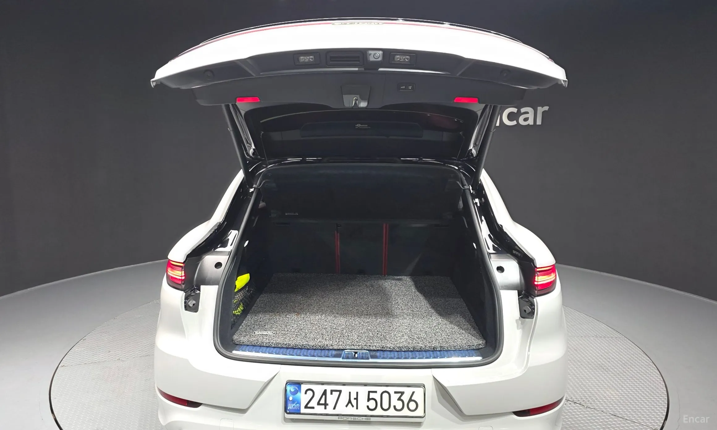 Porsche Cayenne (PO536) превью 20