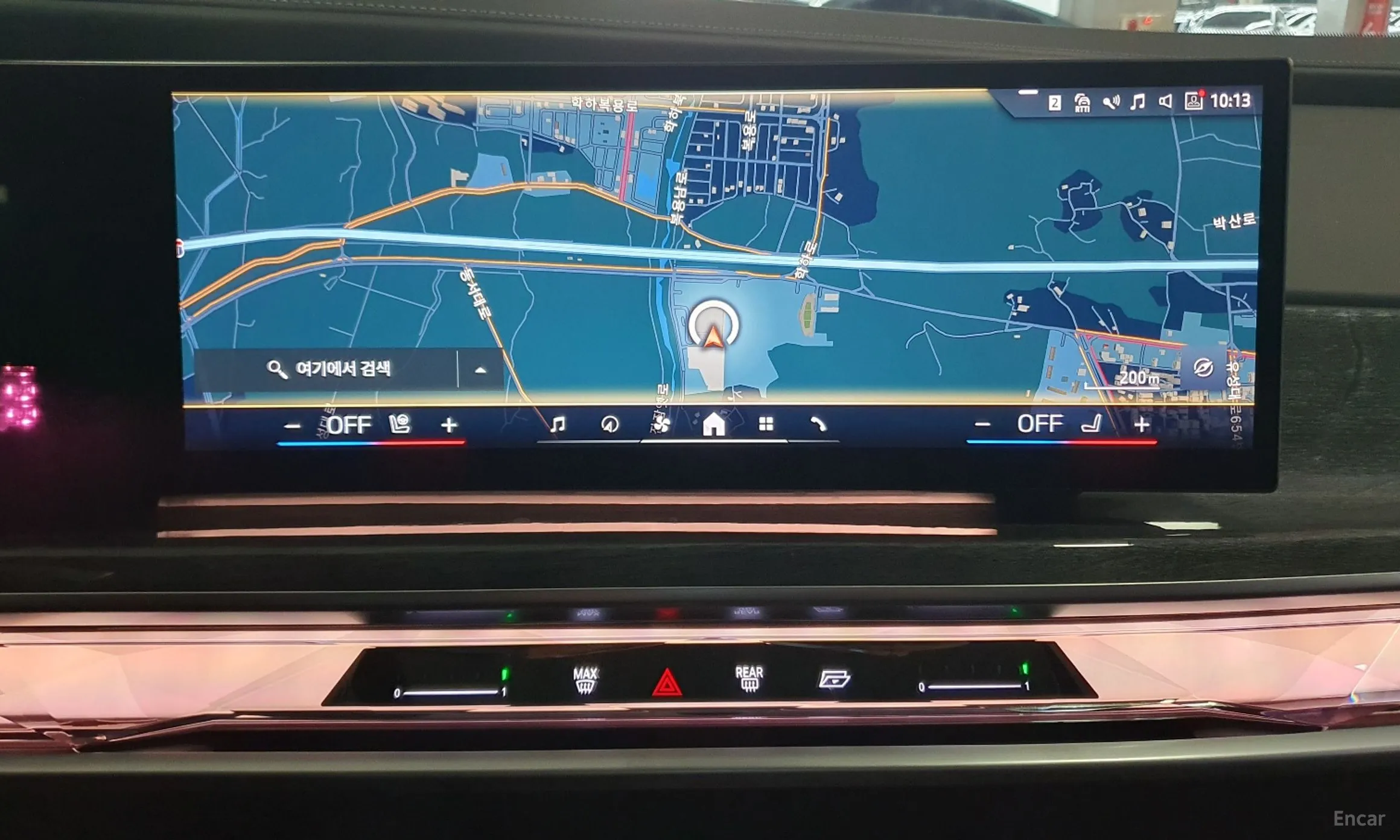 BMW 7 Series (G70) превью 15