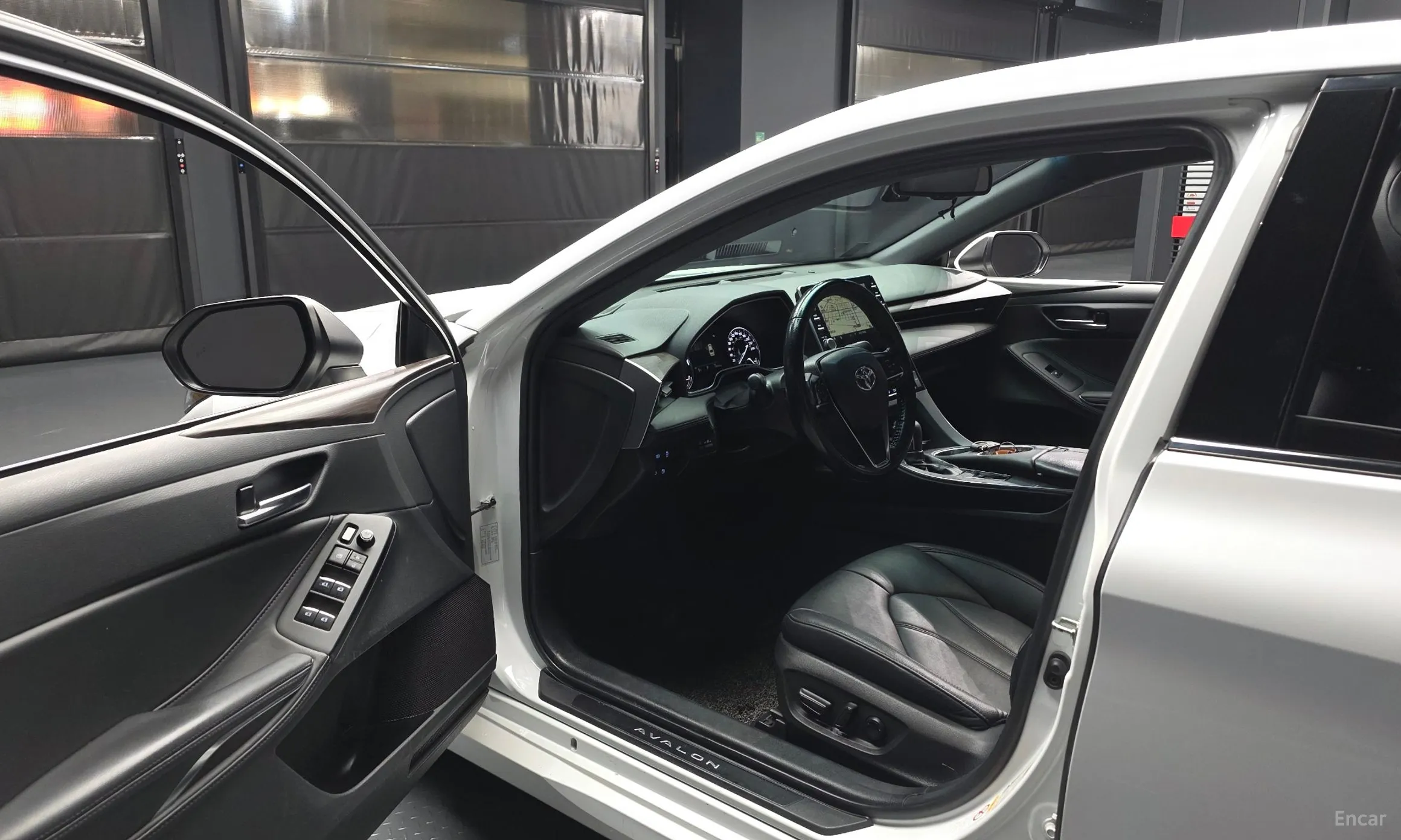 Toyota Avalon 5th Generation превью 10