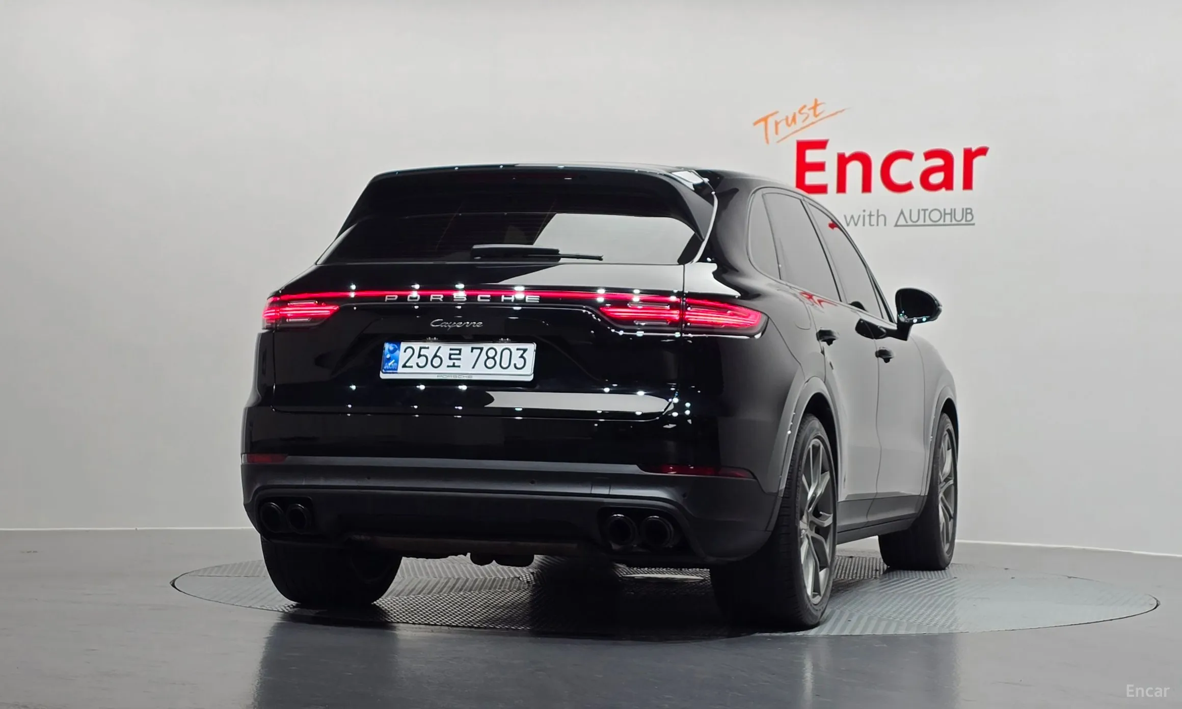 Porsche Cayenne (PO536) превью 4
