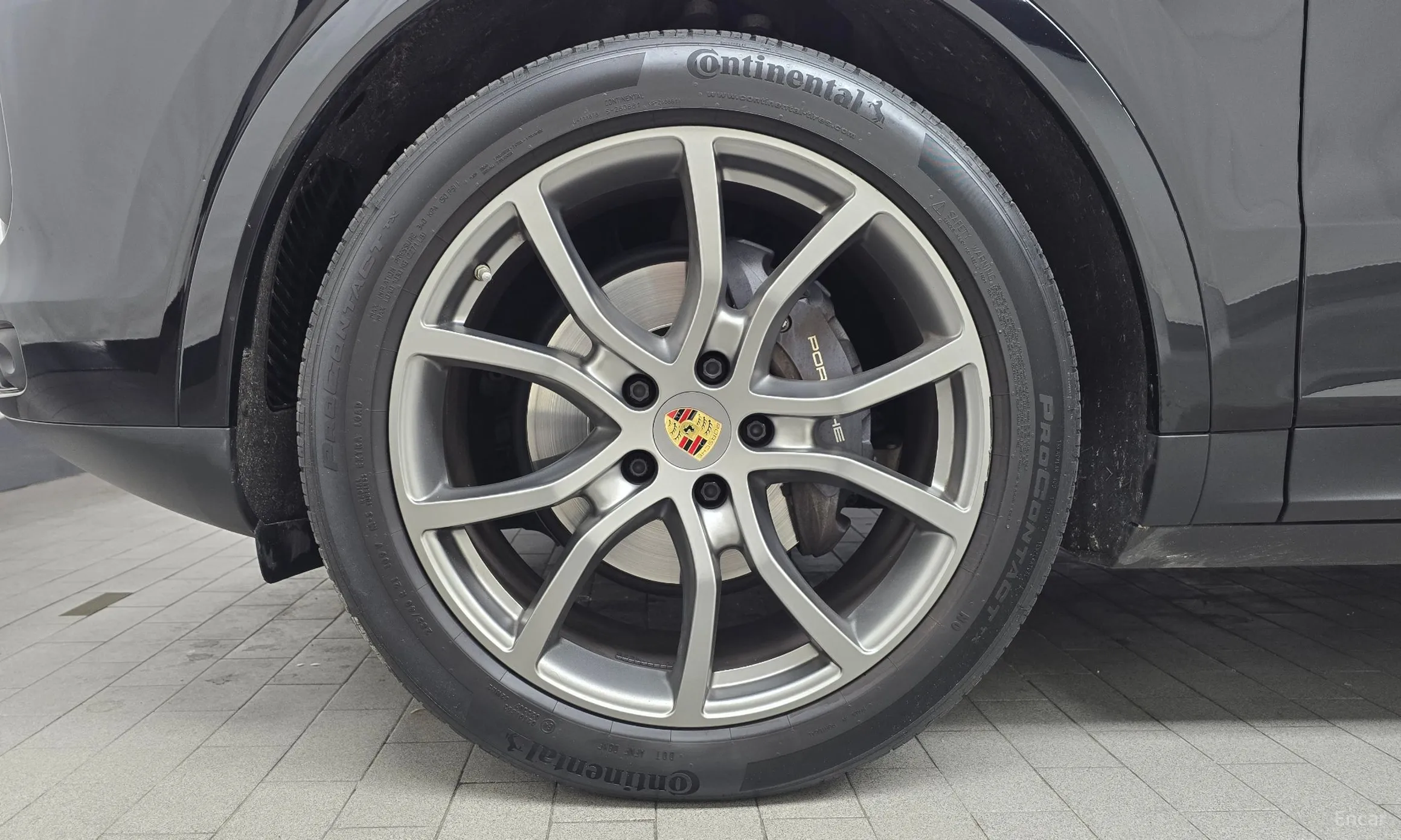 Porsche Cayenne (PO536) превью 5