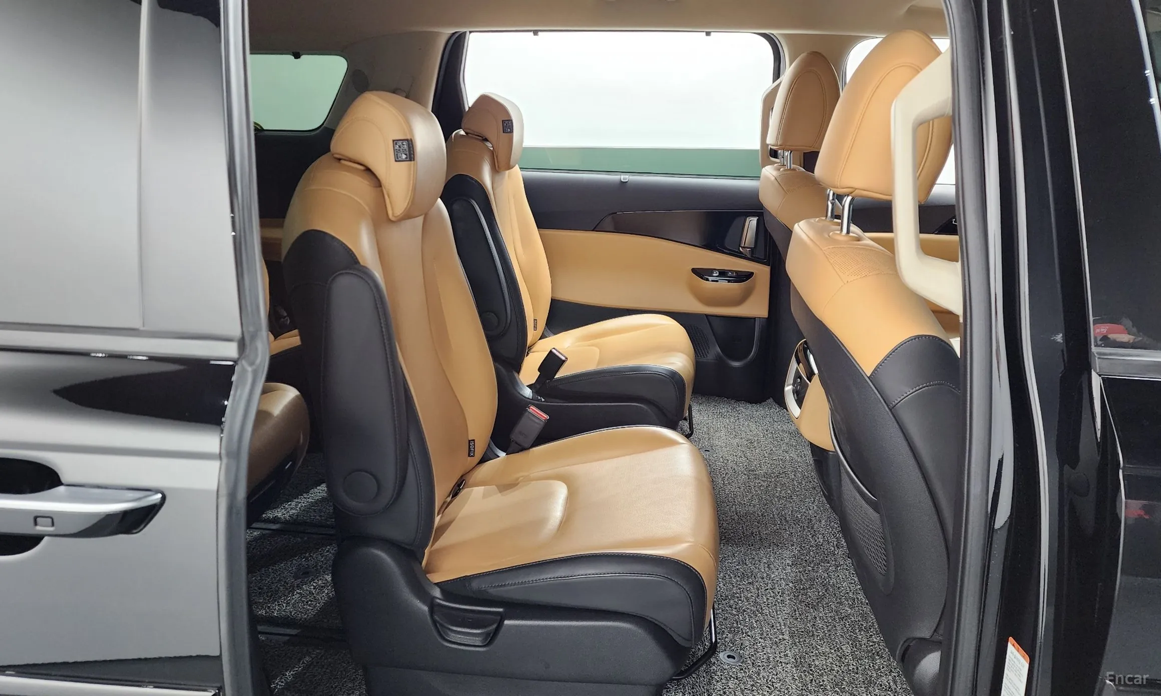 Kia Carnival Gen 4 превью 12