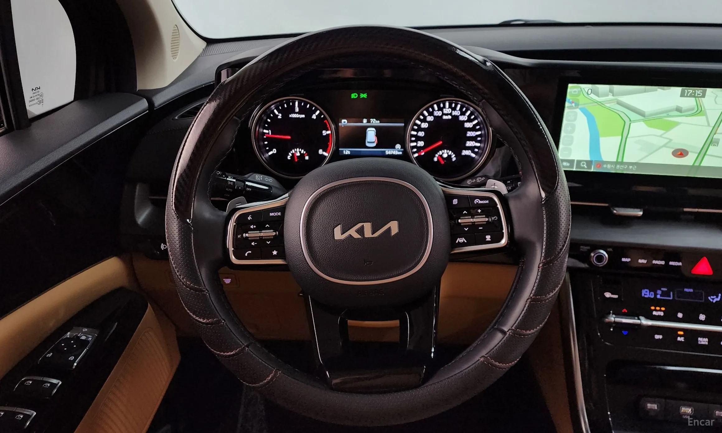 Kia Carnival Gen 4 превью 13