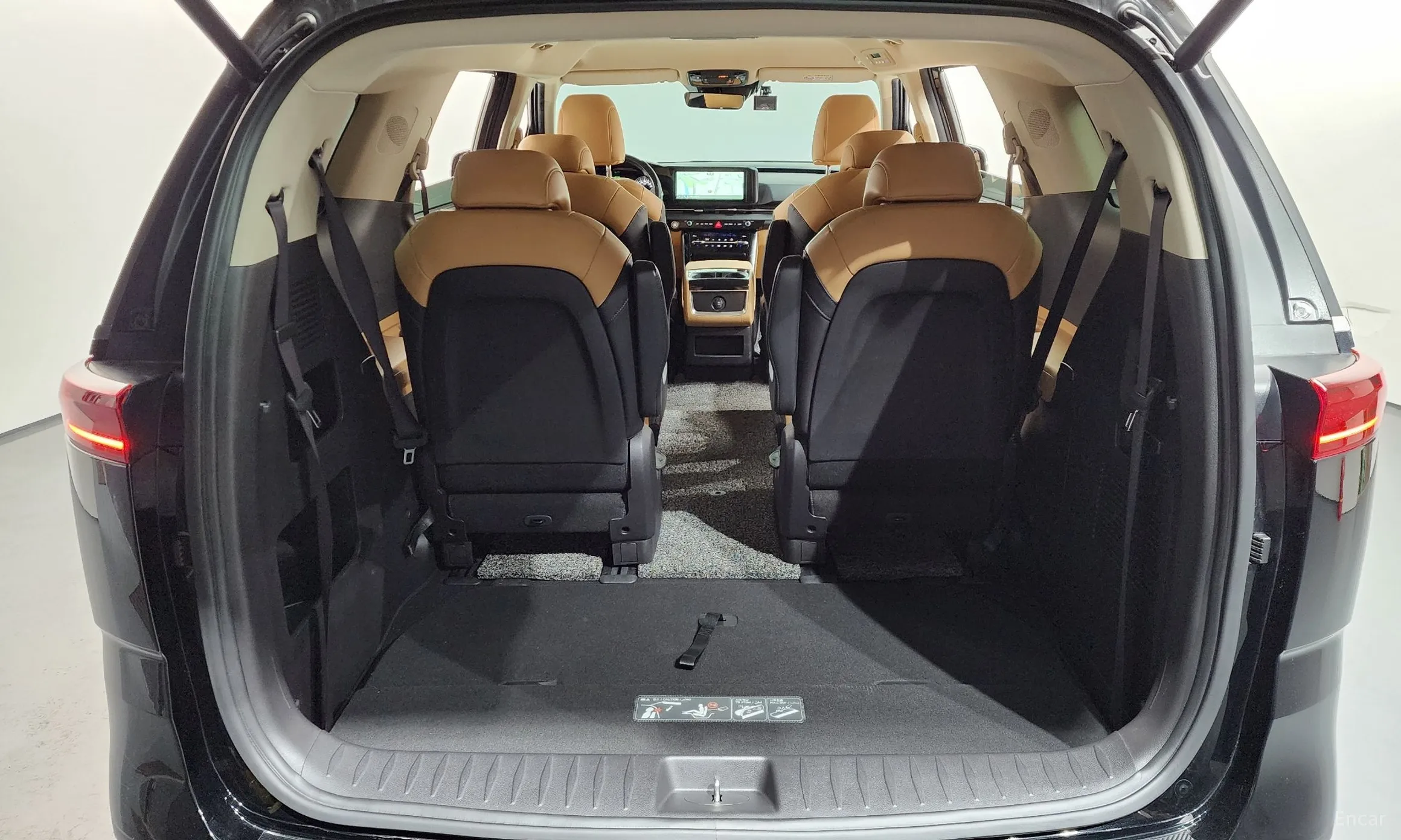 Kia Carnival Gen 4 превью 20