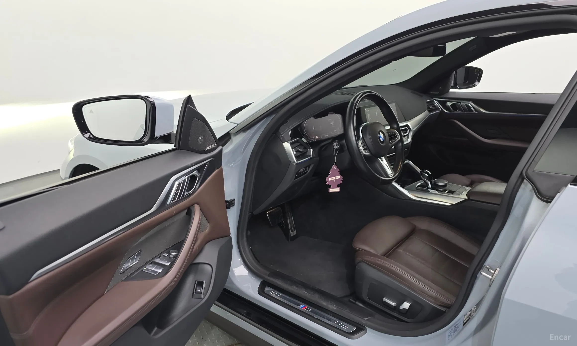 BMW Series 4 (G22) превью 10