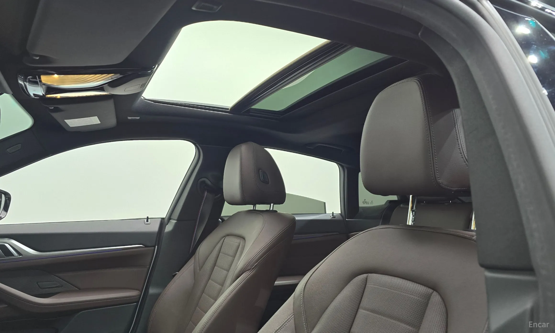 BMW Series 4 (G22) превью 19