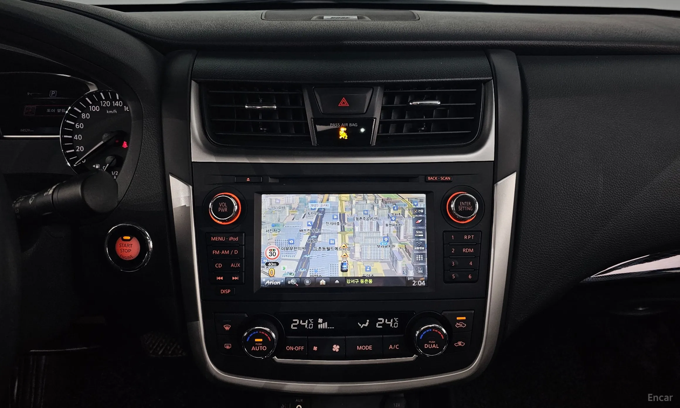 Nissan Altima превью 14