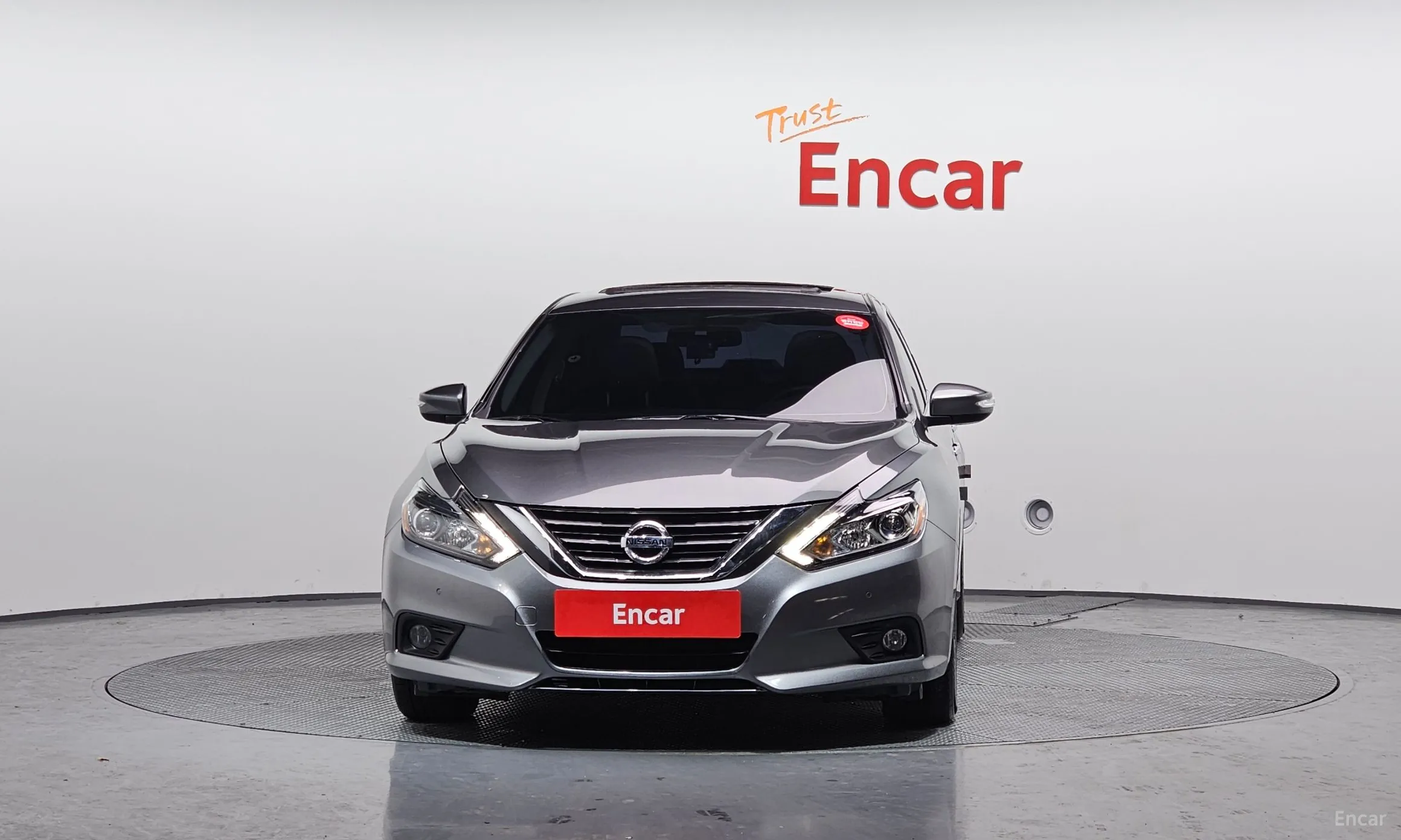Nissan Altima превью 3