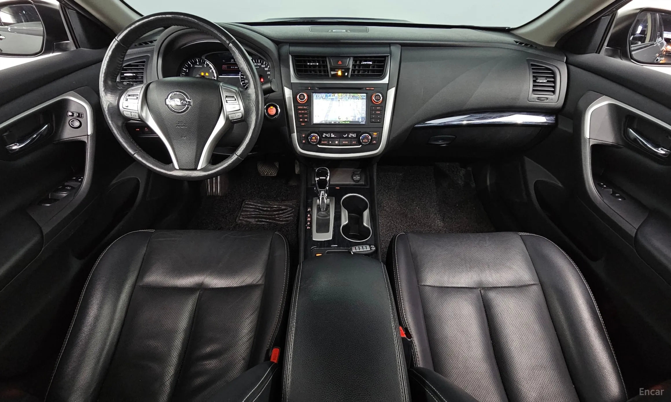 Nissan Altima превью 7