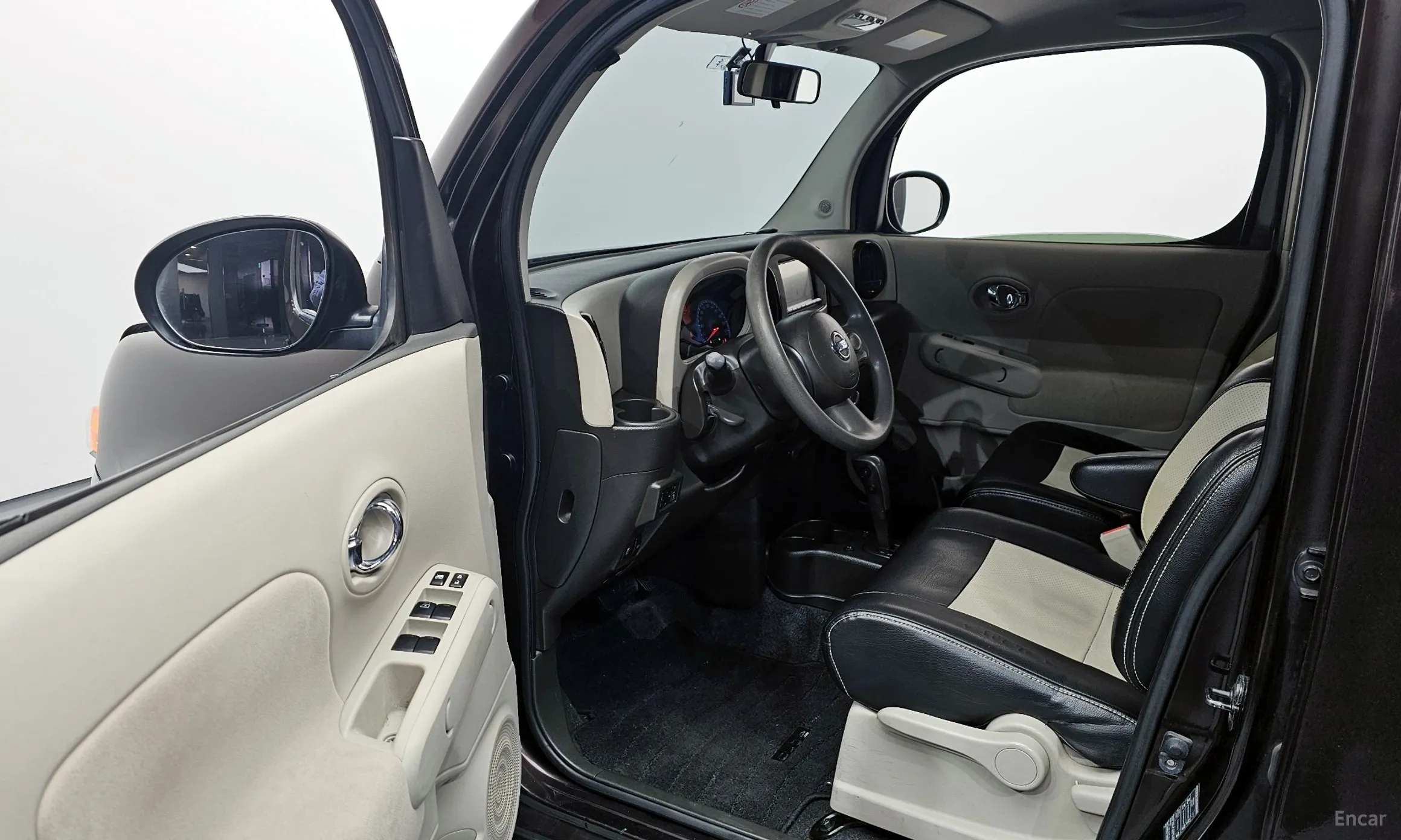 Nissan Cube превью 11