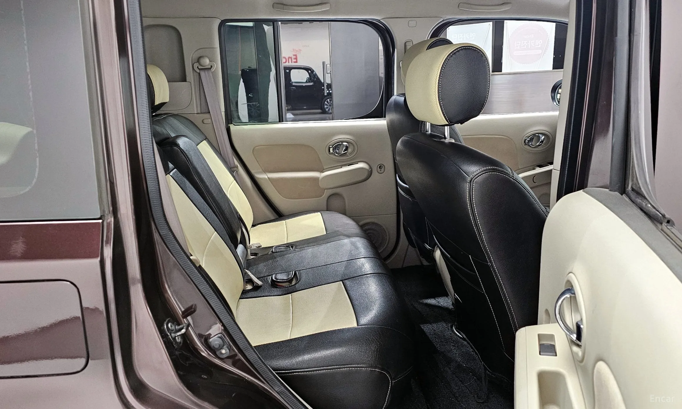 Nissan Cube превью 12