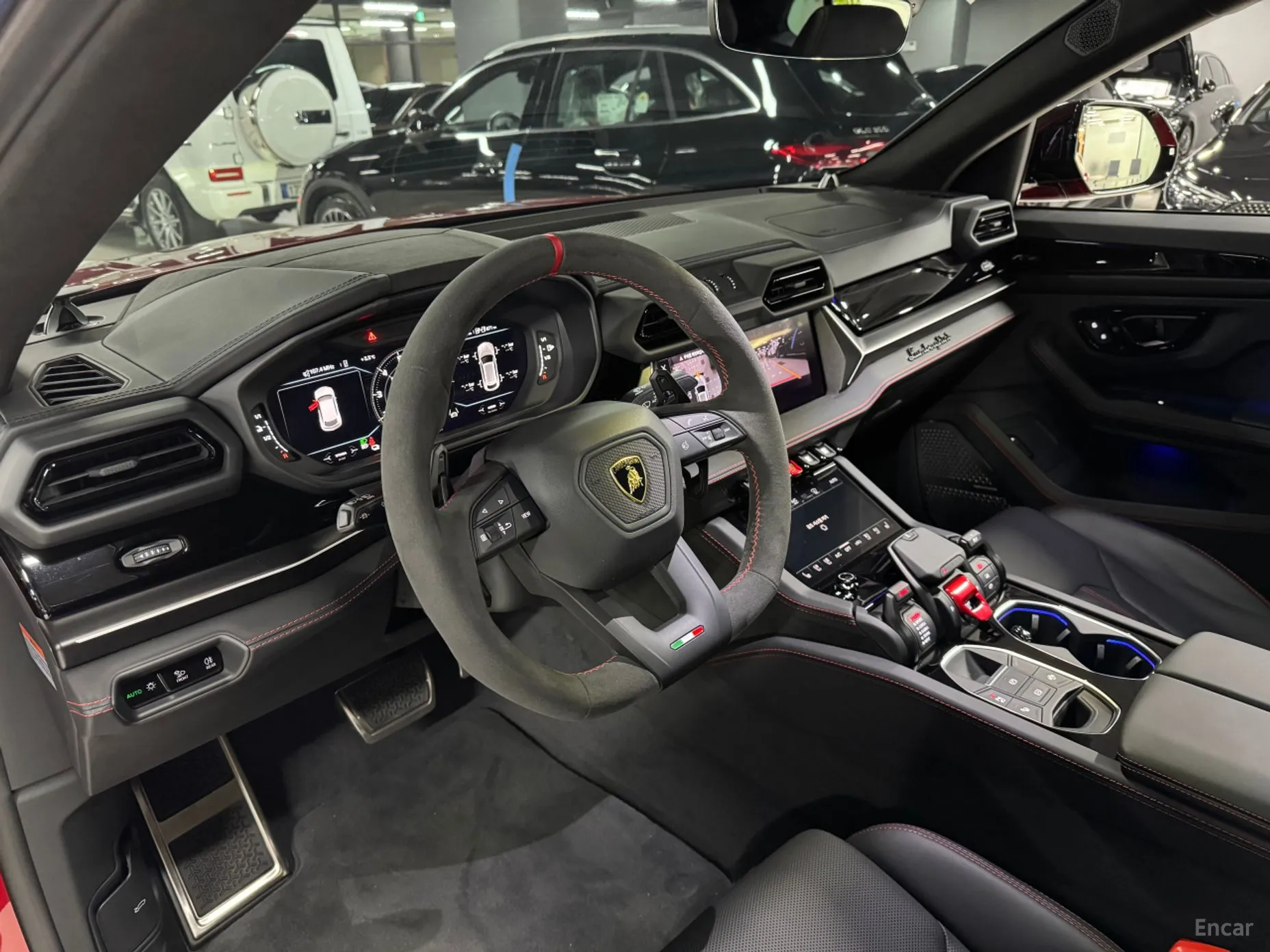 Lamborghini Urus превью 4