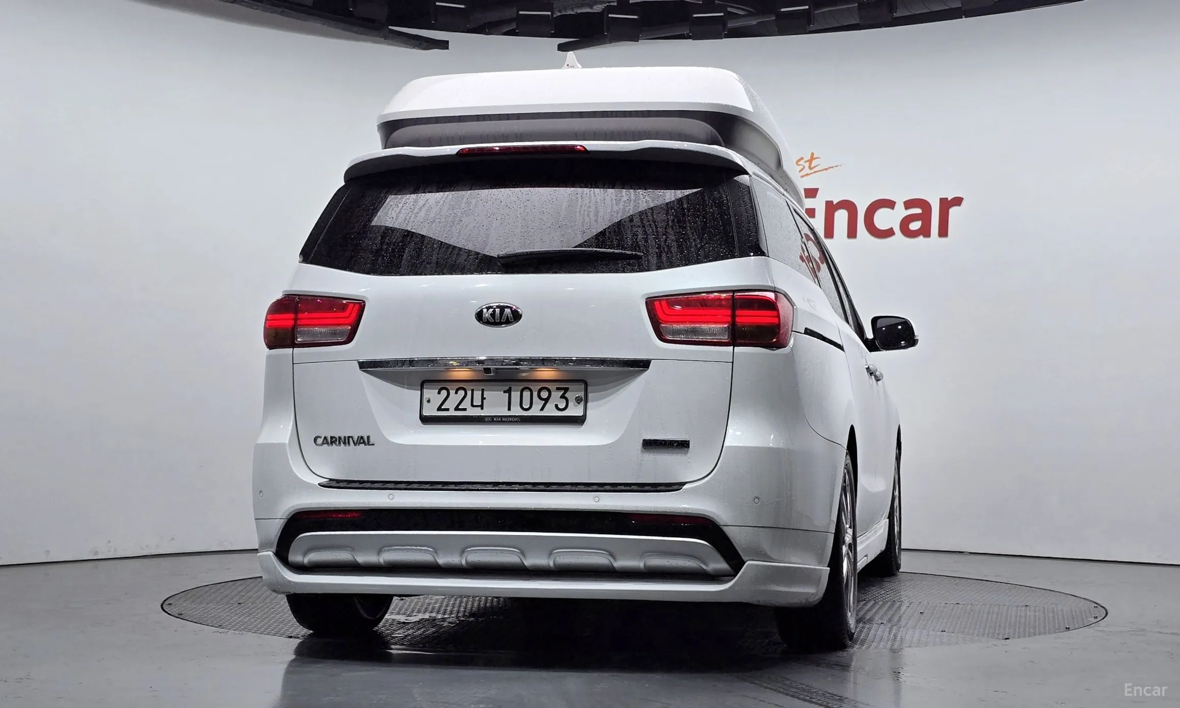 Kia Carnival превью 4