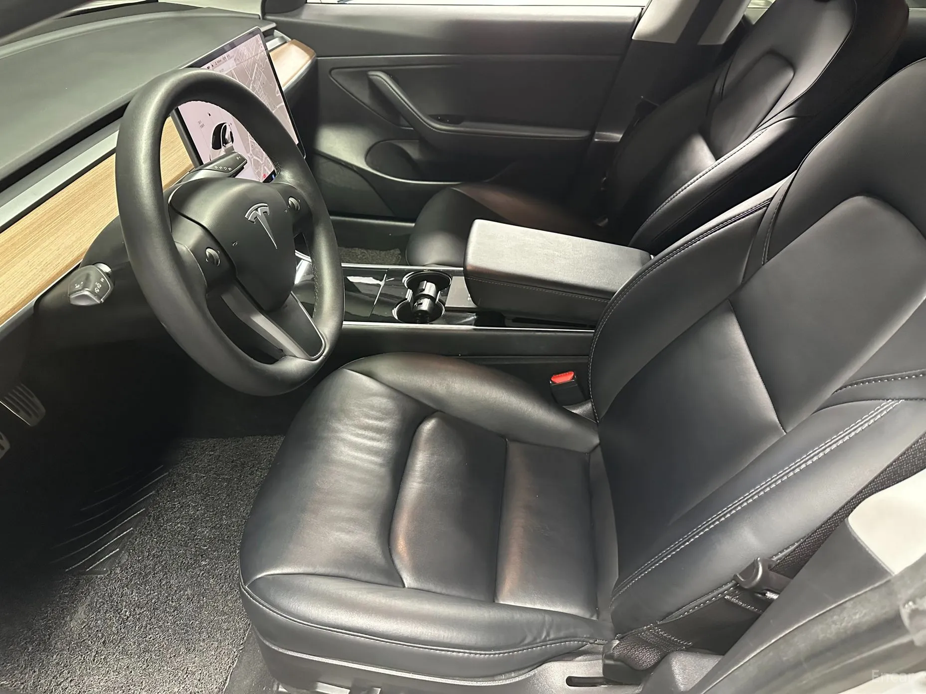 Tesla Model 3 превью 17
