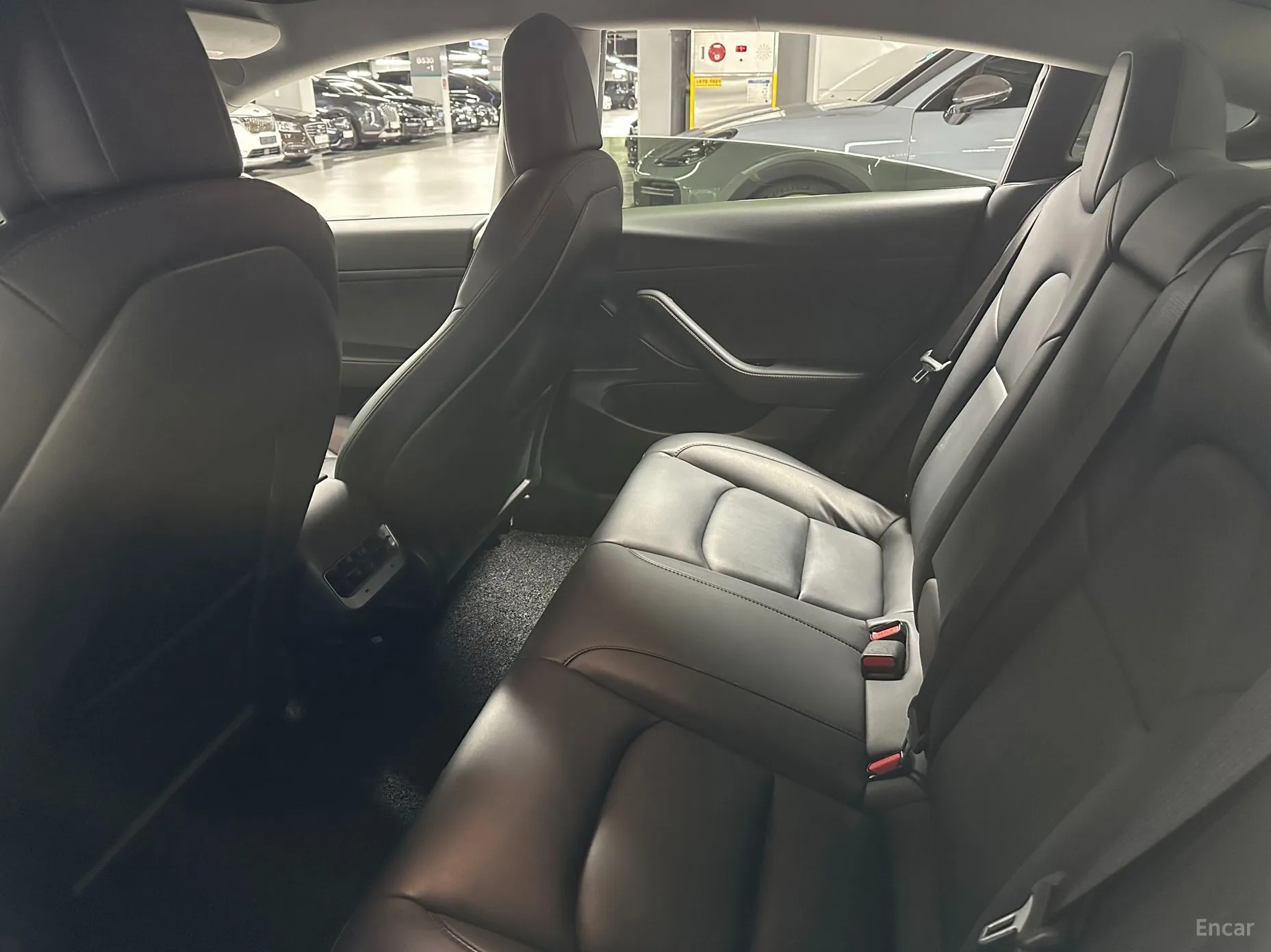 Tesla Model 3 превью 18