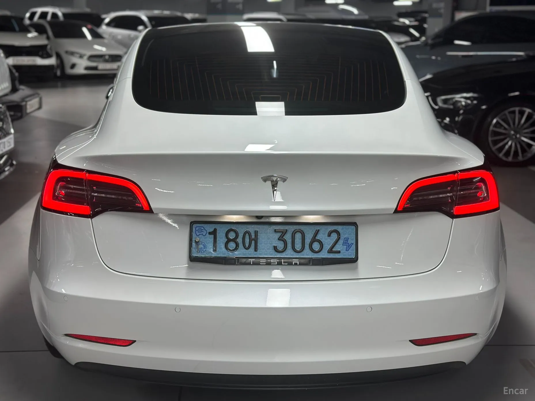 Tesla Model 3 превью 4