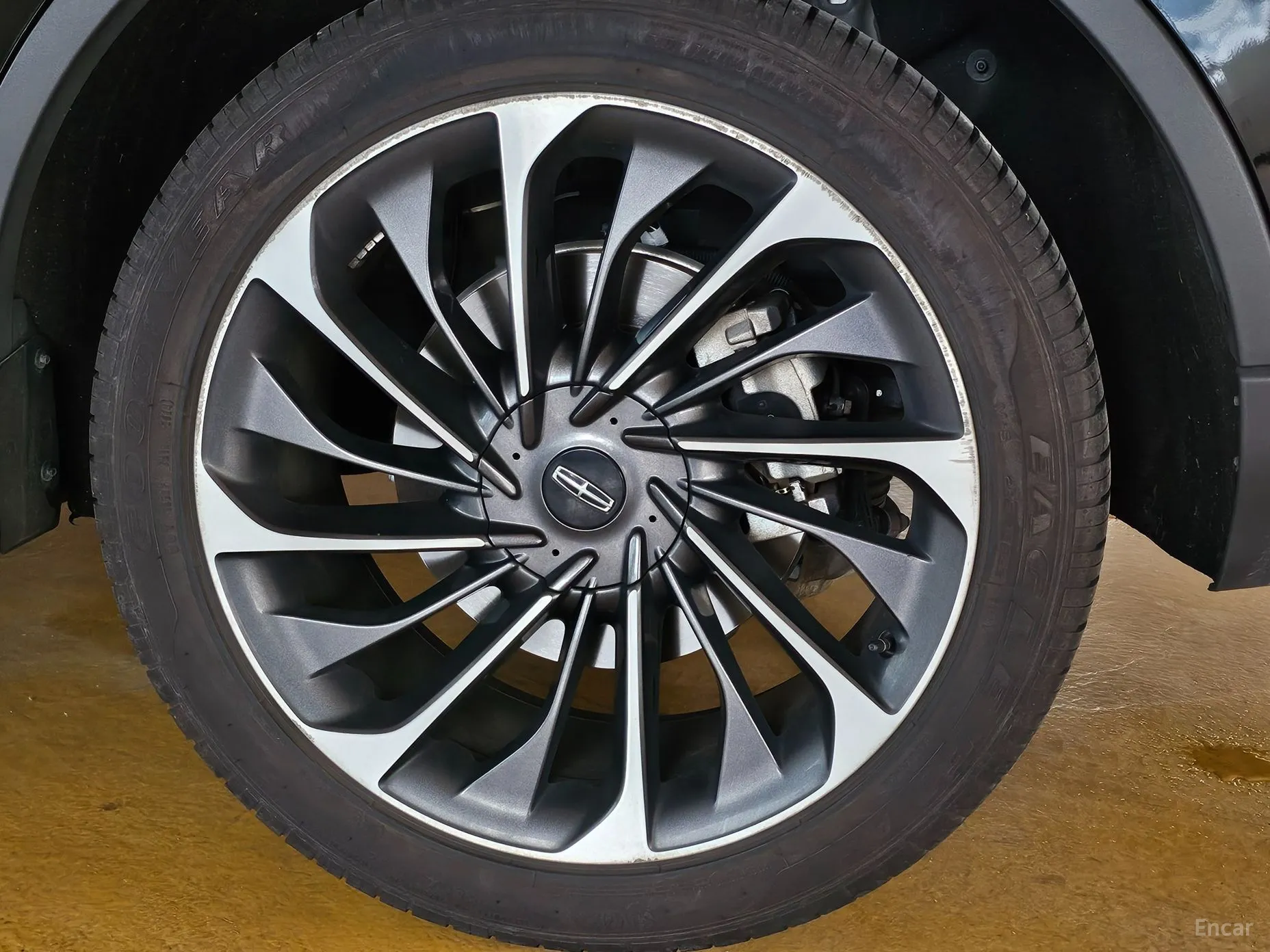 Lincoln Aviator 2nd Generation превью 20