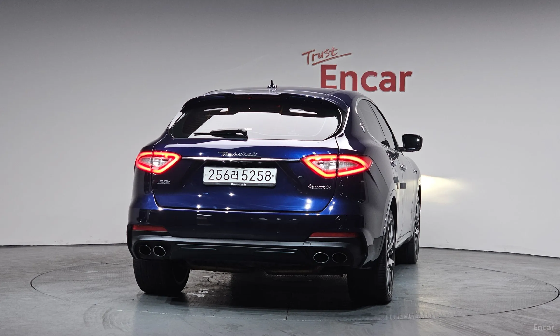 Maserati Levante превью 4