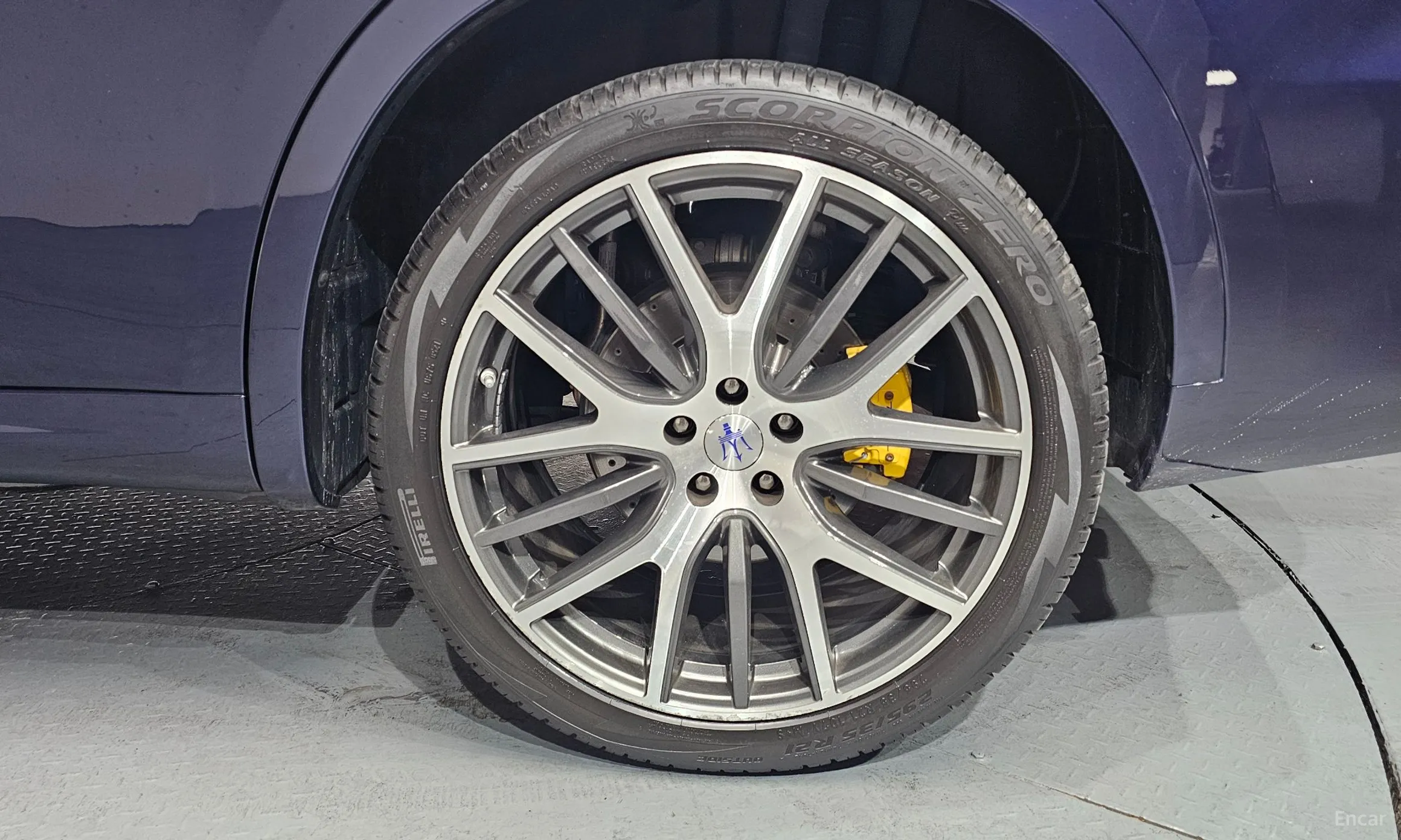 Maserati Levante превью 5