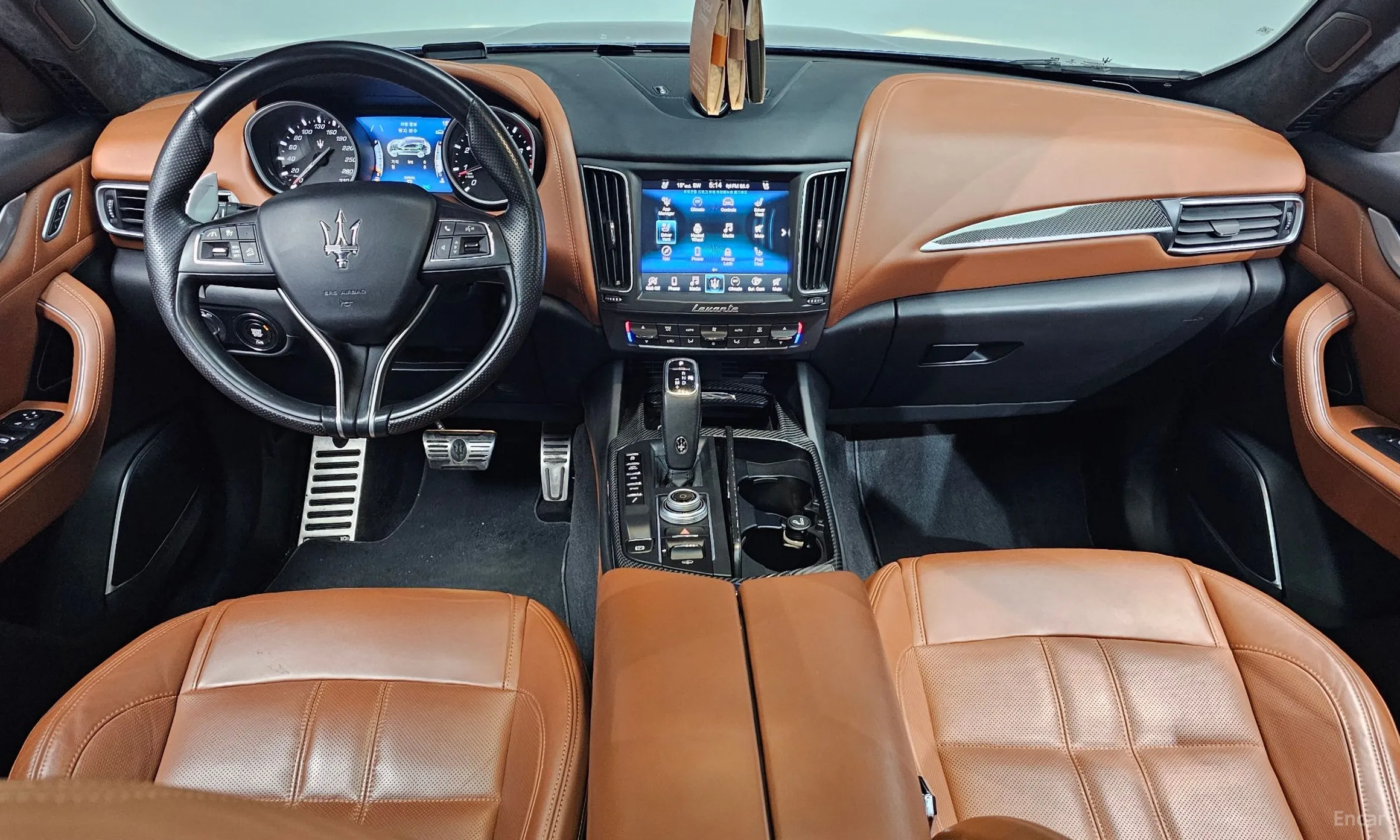 Maserati Levante превью 7
