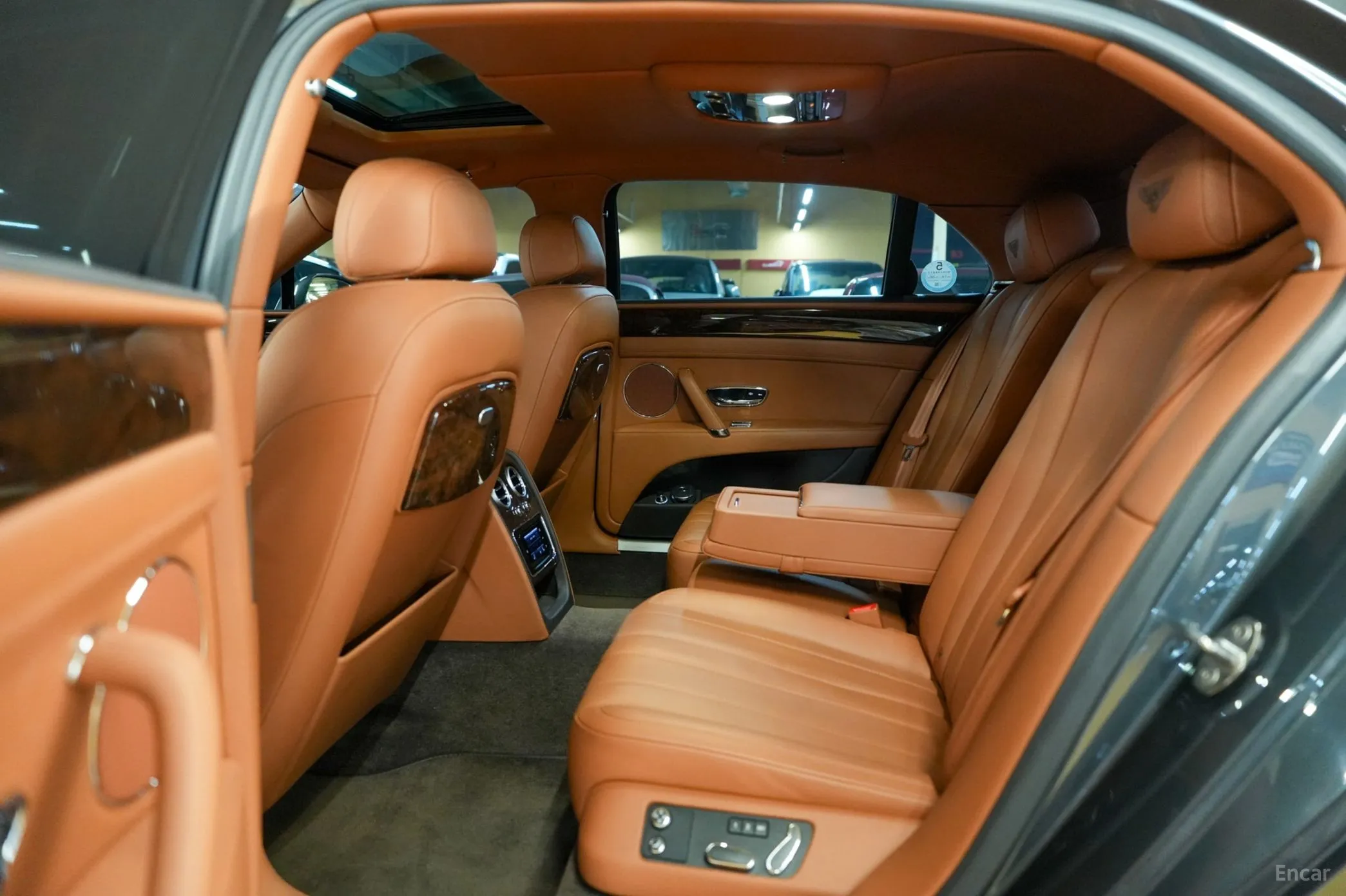 Bentley Flying Spur 2nd Generation превью 11
