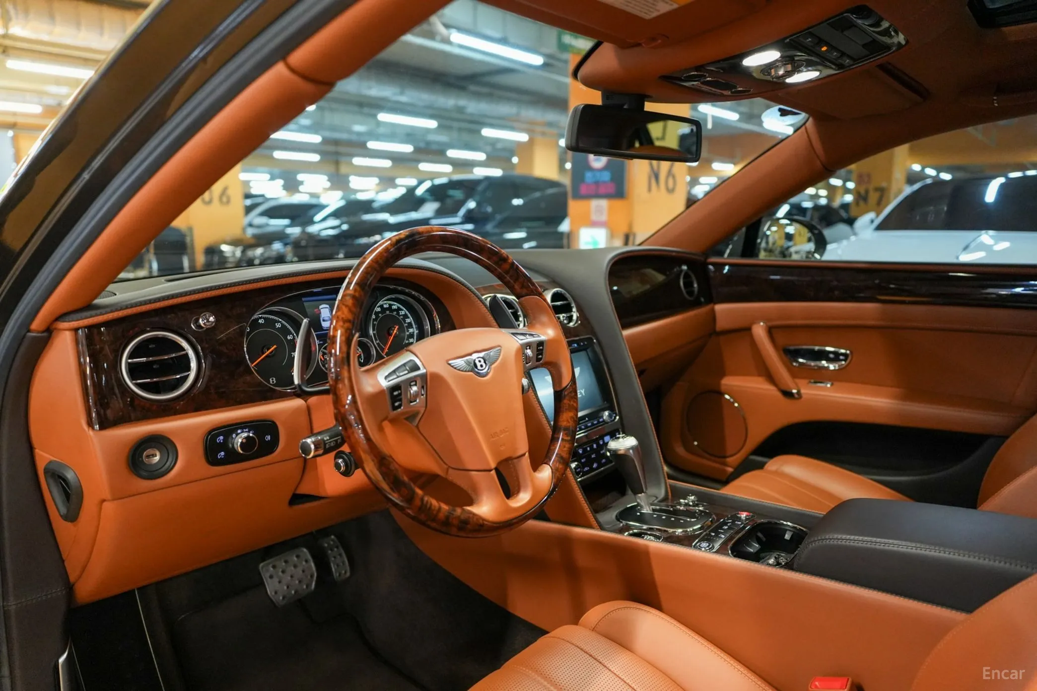 Bentley Flying Spur 2nd Generation превью 18