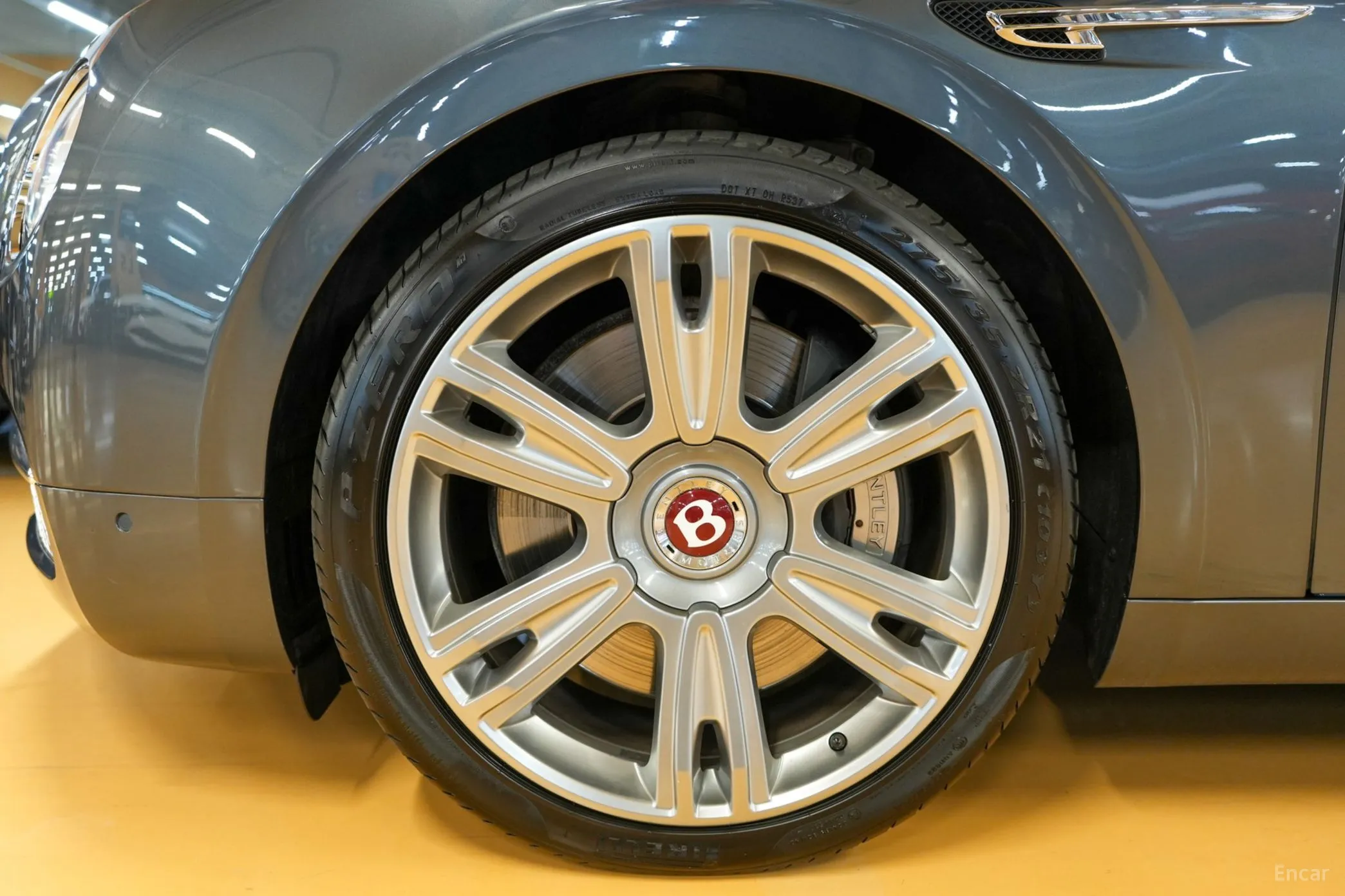 Bentley Flying Spur 2nd Generation превью 6