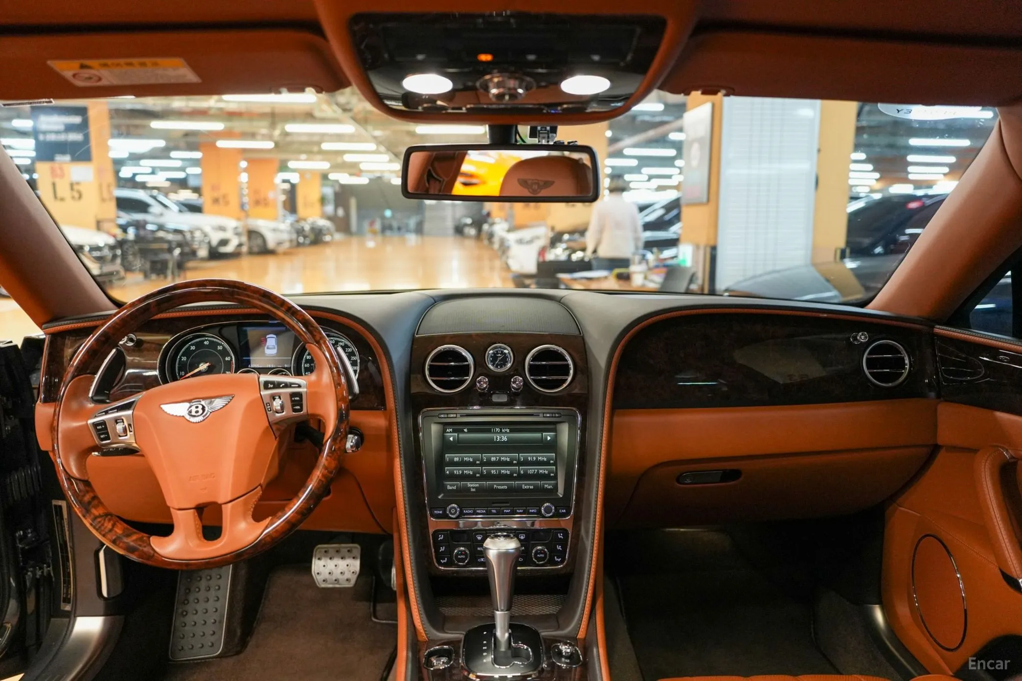 Bentley Flying Spur 2nd Generation превью 7