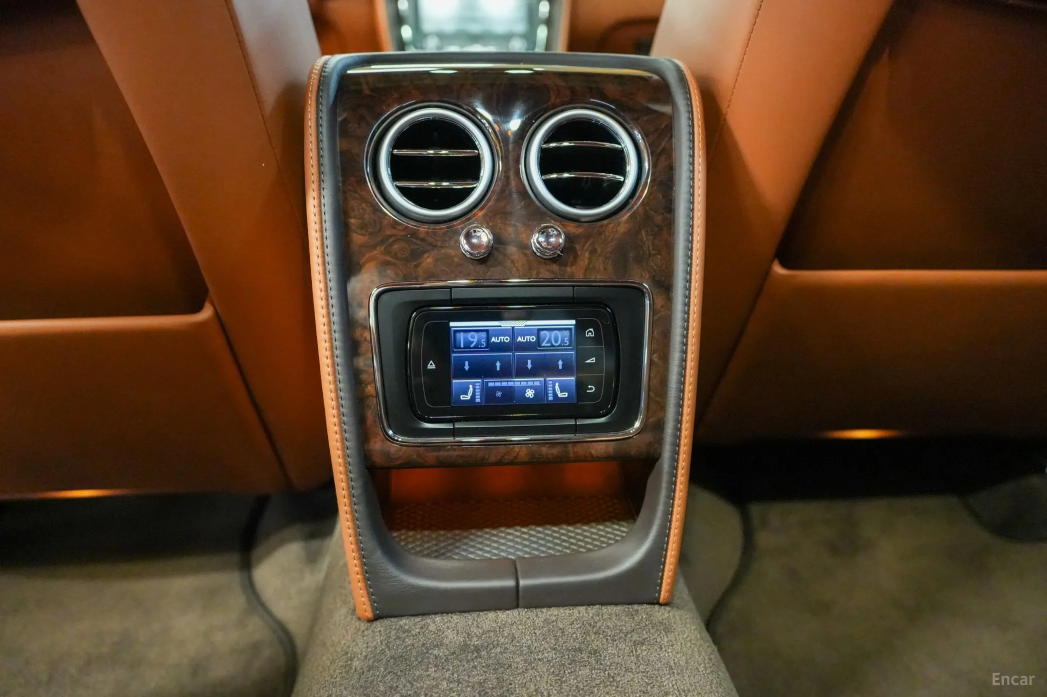Bentley Flying Spur 2nd Generation превью 9