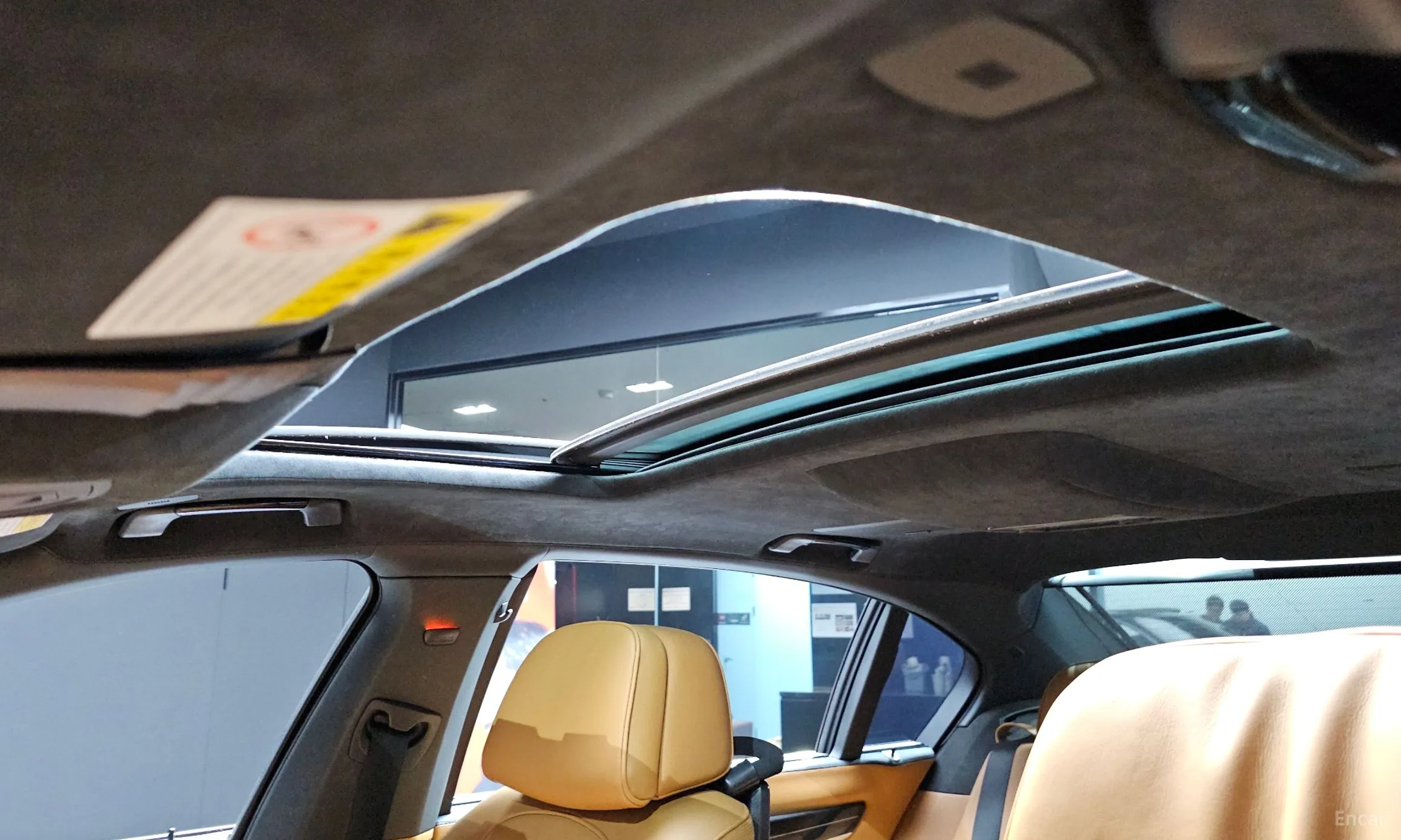 BMW 7 Series (F01) превью 20