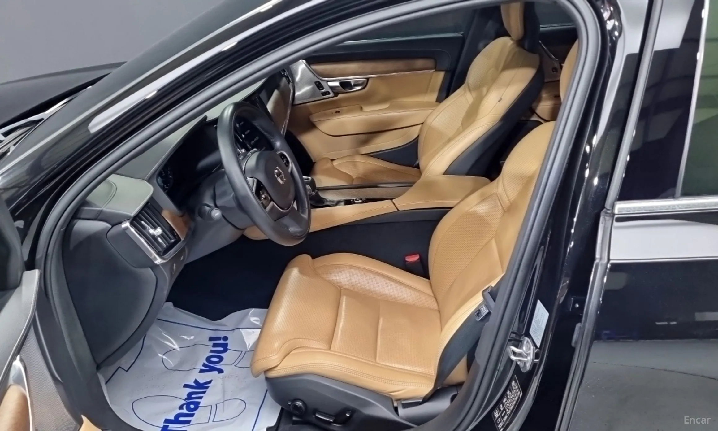 Volvo S90 превью 10