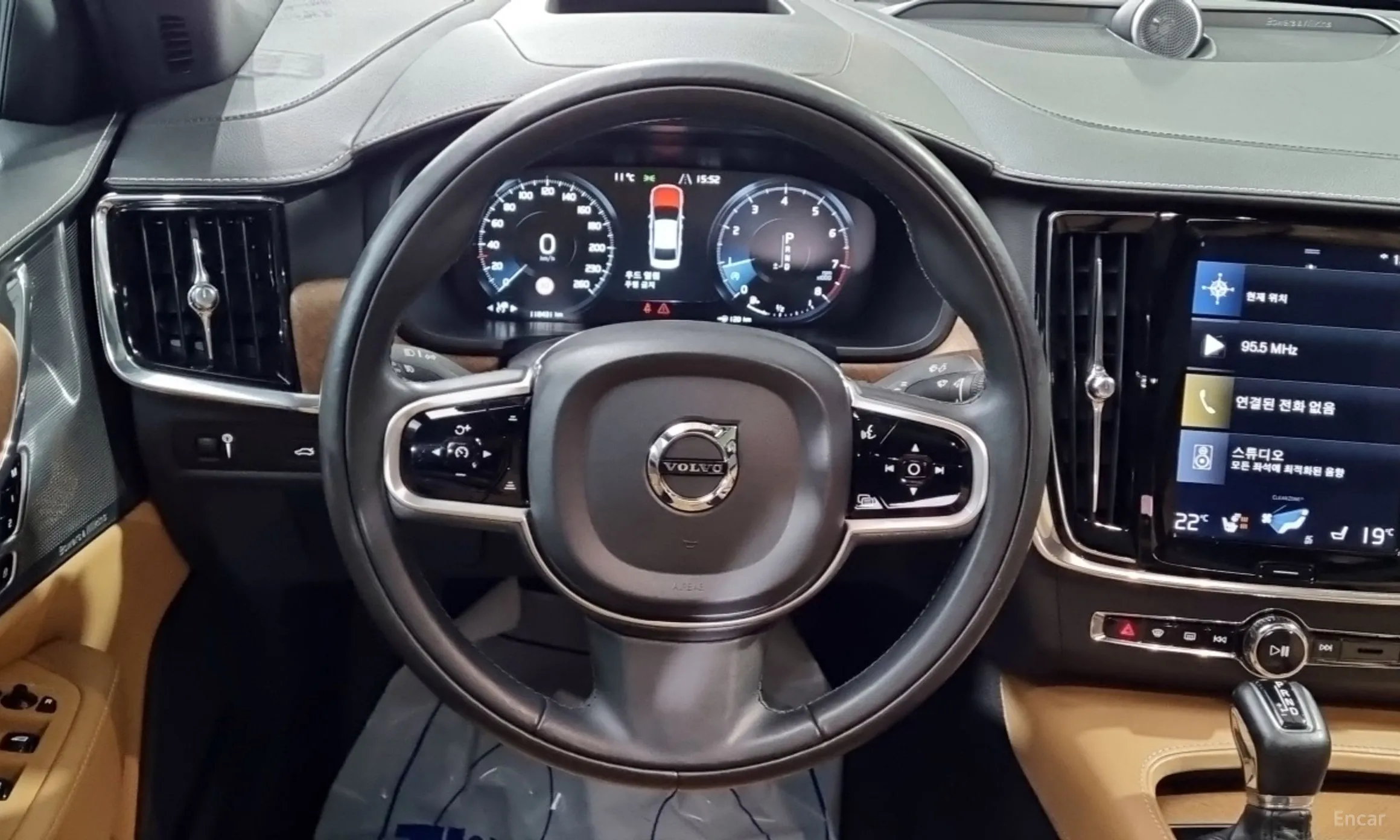 Volvo S90 превью 12
