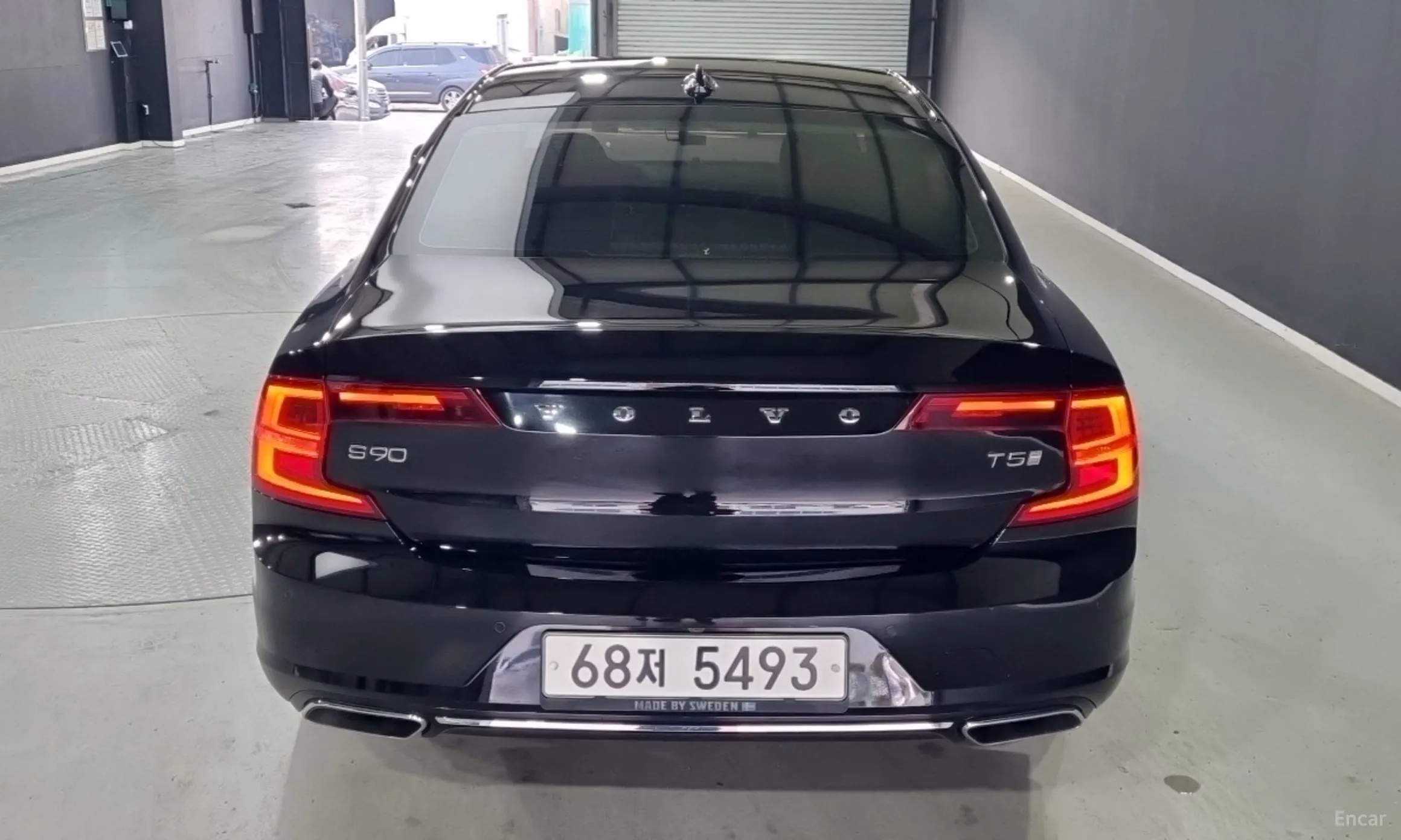 Volvo S90 превью 4