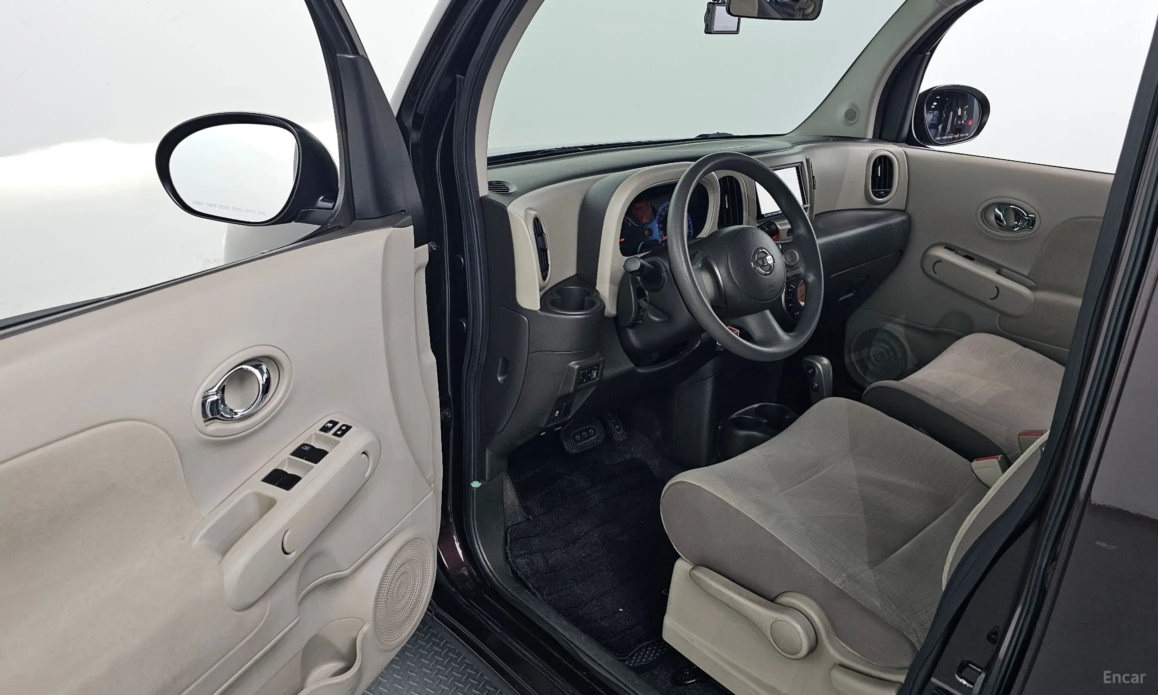 Nissan Cube превью 11