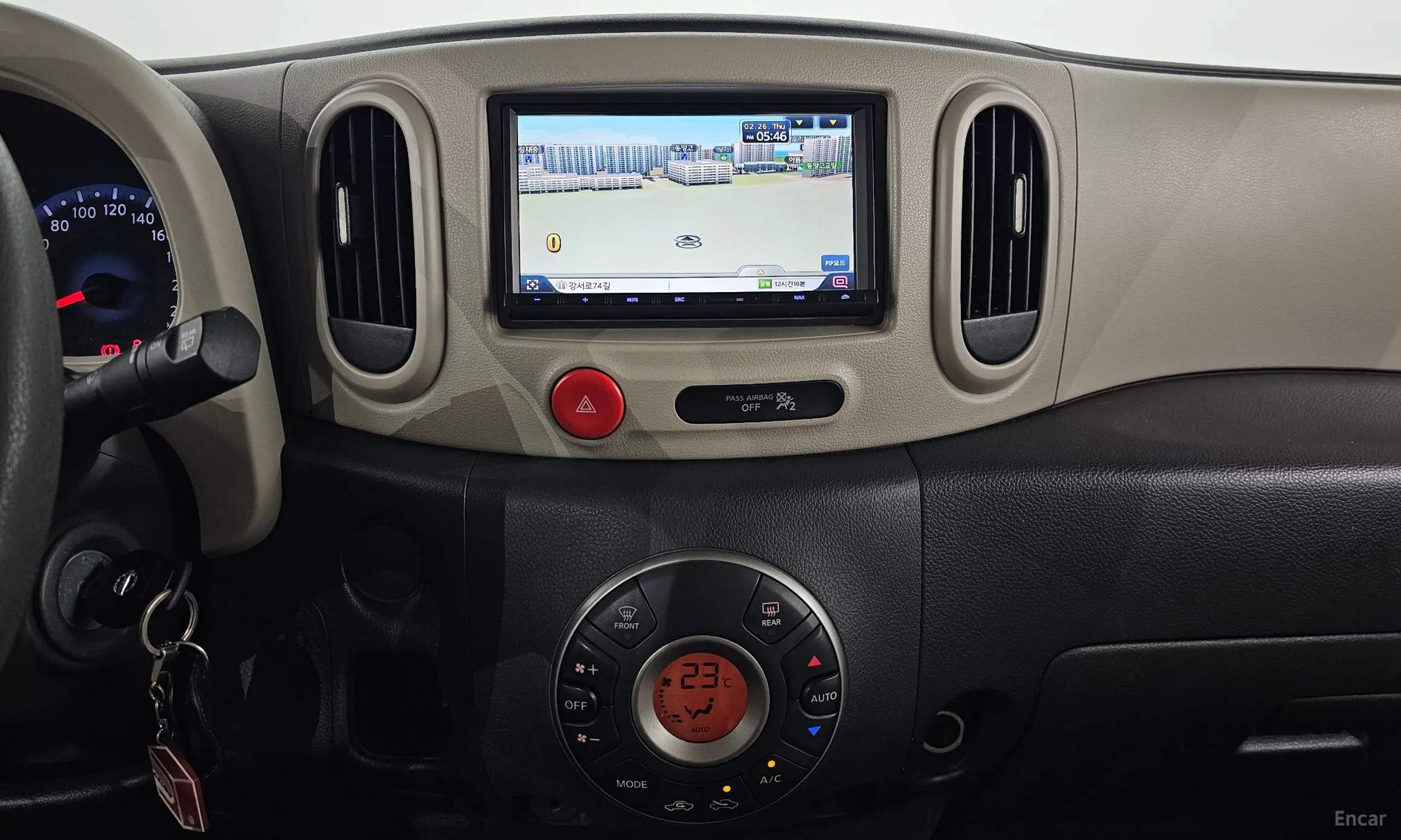 Nissan Cube превью 14