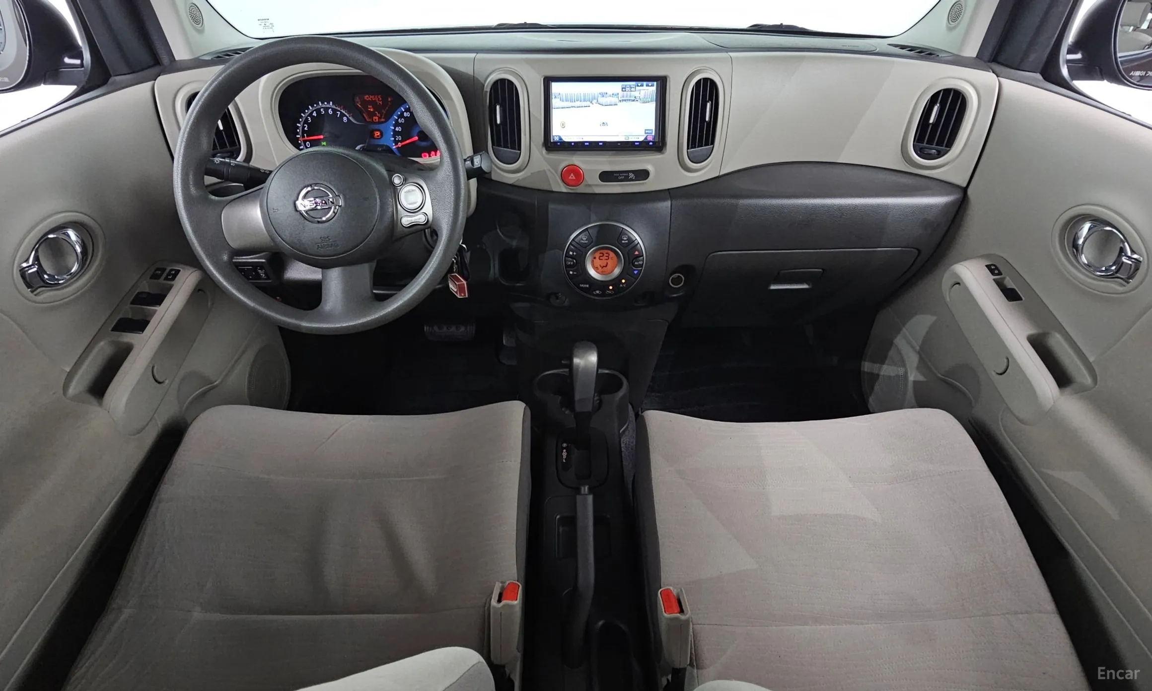 Nissan Cube превью 7