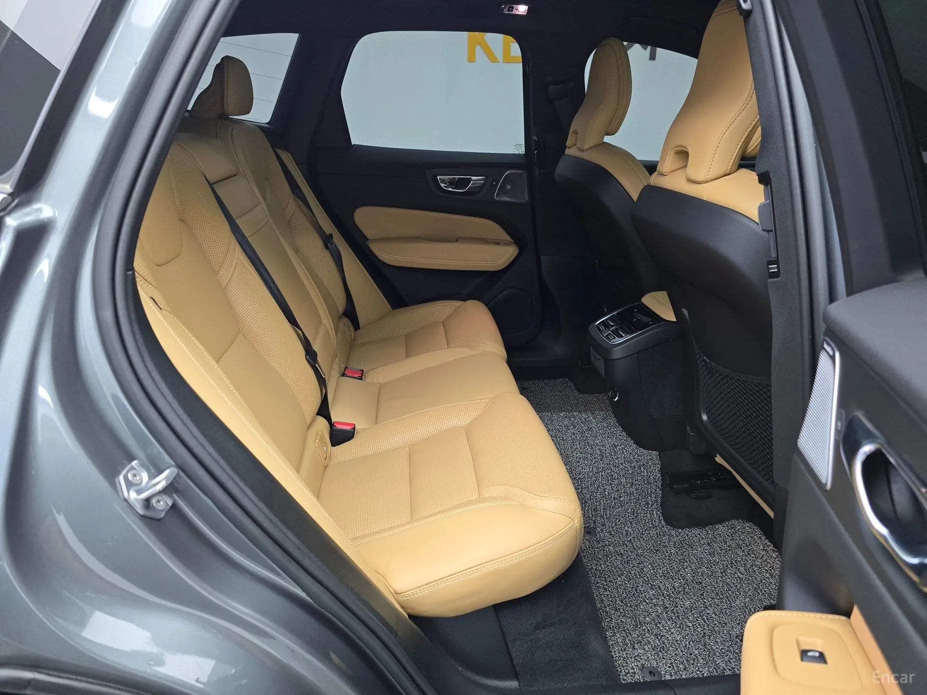 Volvo XC60 Gen 2 превью 11